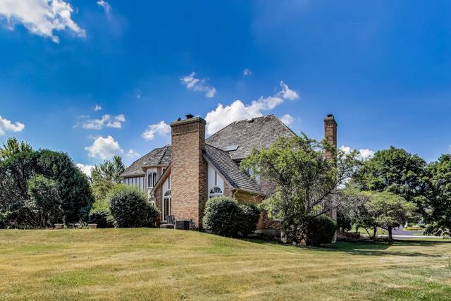 Barrington, Illinois, 60010, United States, 5 Bedrooms Bedrooms, ,6 BathroomsBathrooms,Residential,For Sale,2048661