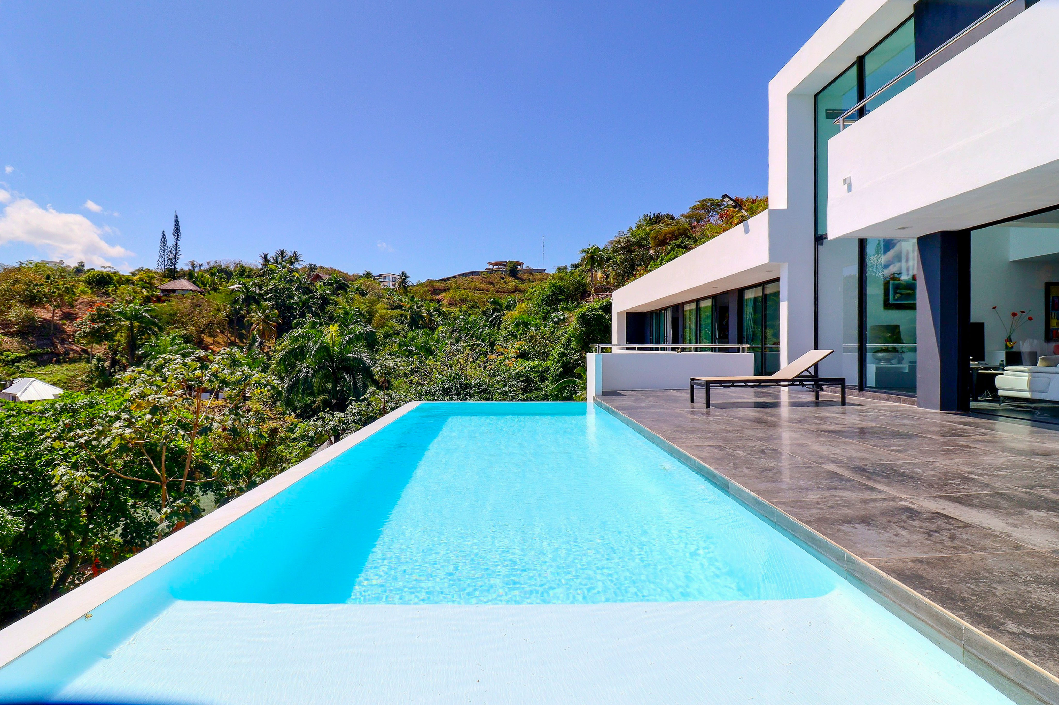  Villa Larimar: Luxury Villa with Ocean Views & Rooftop Expansion Potential - 物件實景