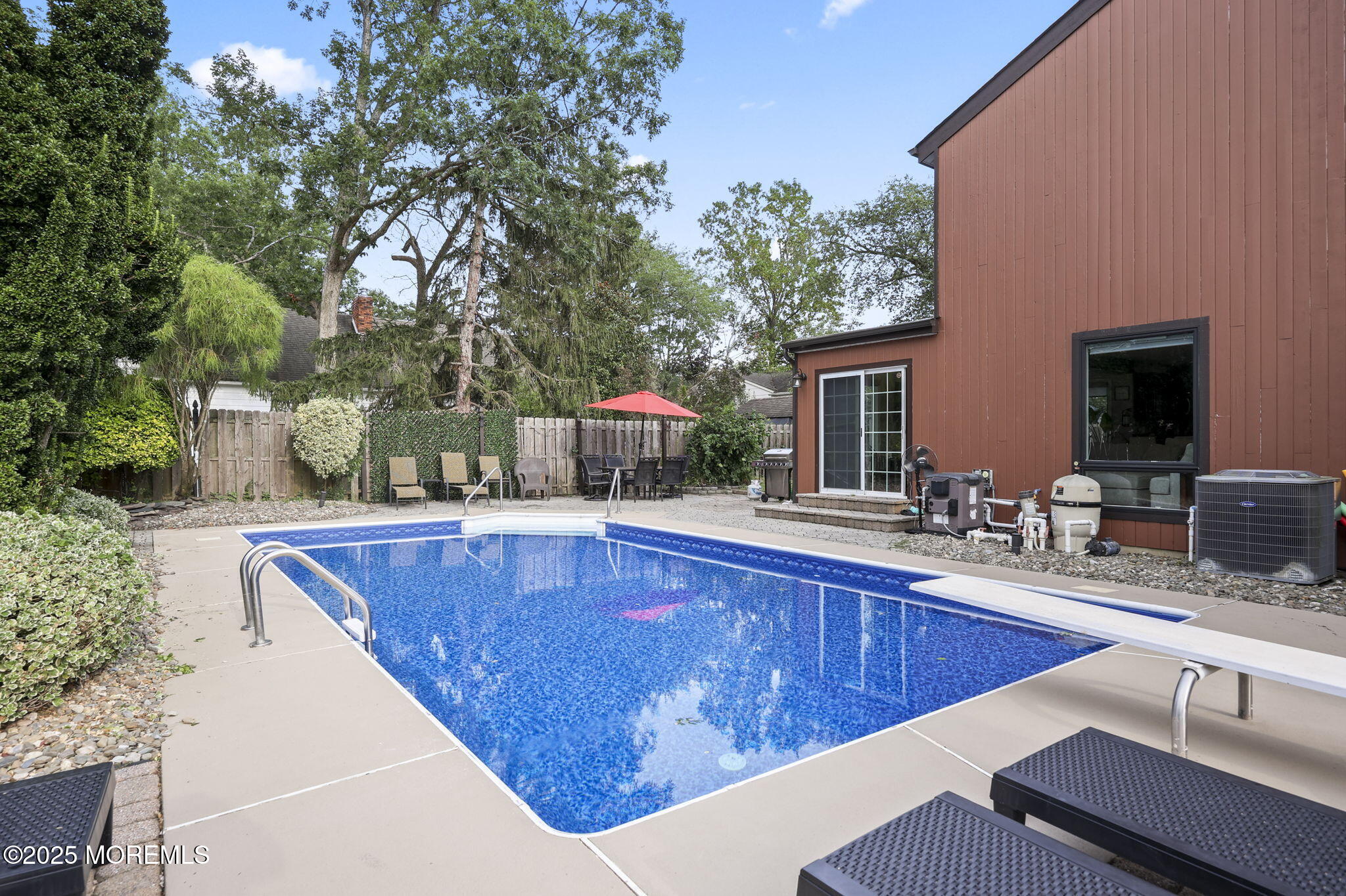 Toms River, New Jersey, 08753, United States, 3 Bedrooms Bedrooms, ,3 BathroomsBathrooms,Residential,For Sale,1924638