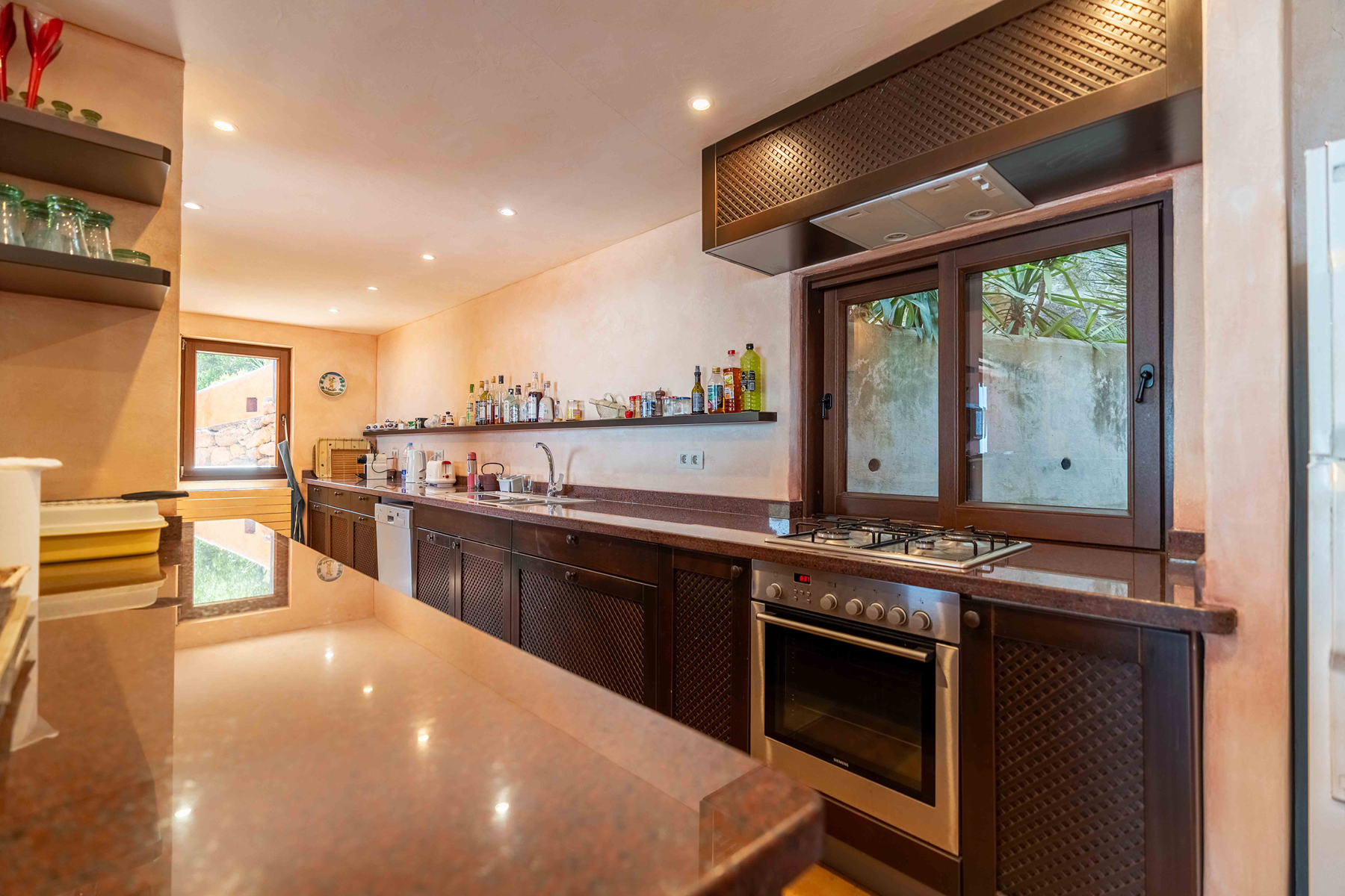  Renovated villa with sea views in Es Cubells, Ibiza - 物件實景