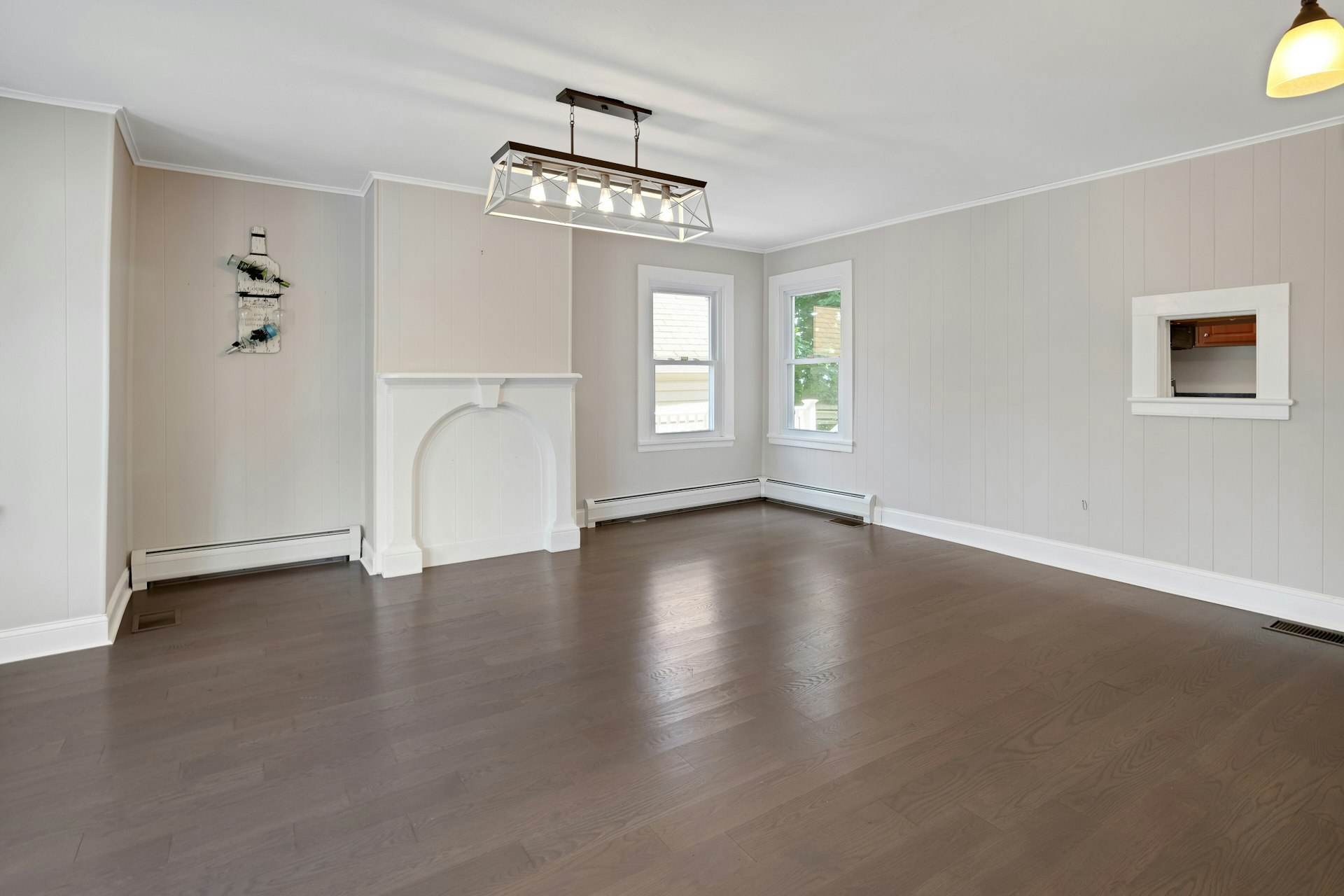 Boonton, New Jersey, 07005, United States, 3 Bedrooms Bedrooms, ,4 BathroomsBathrooms,Residential,For Sale,1974319