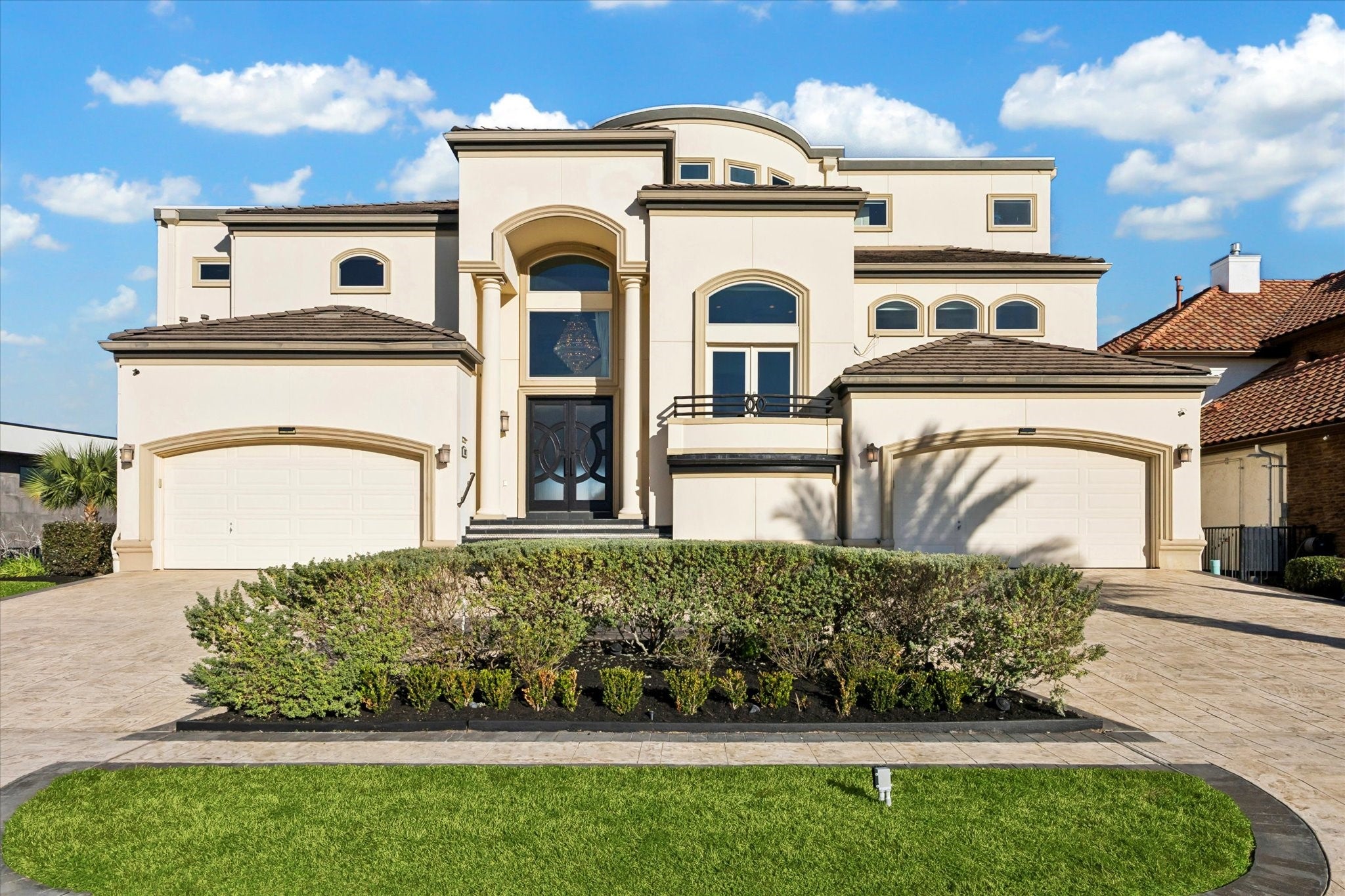 Pegasus Ln, League City, TX 77573 #1