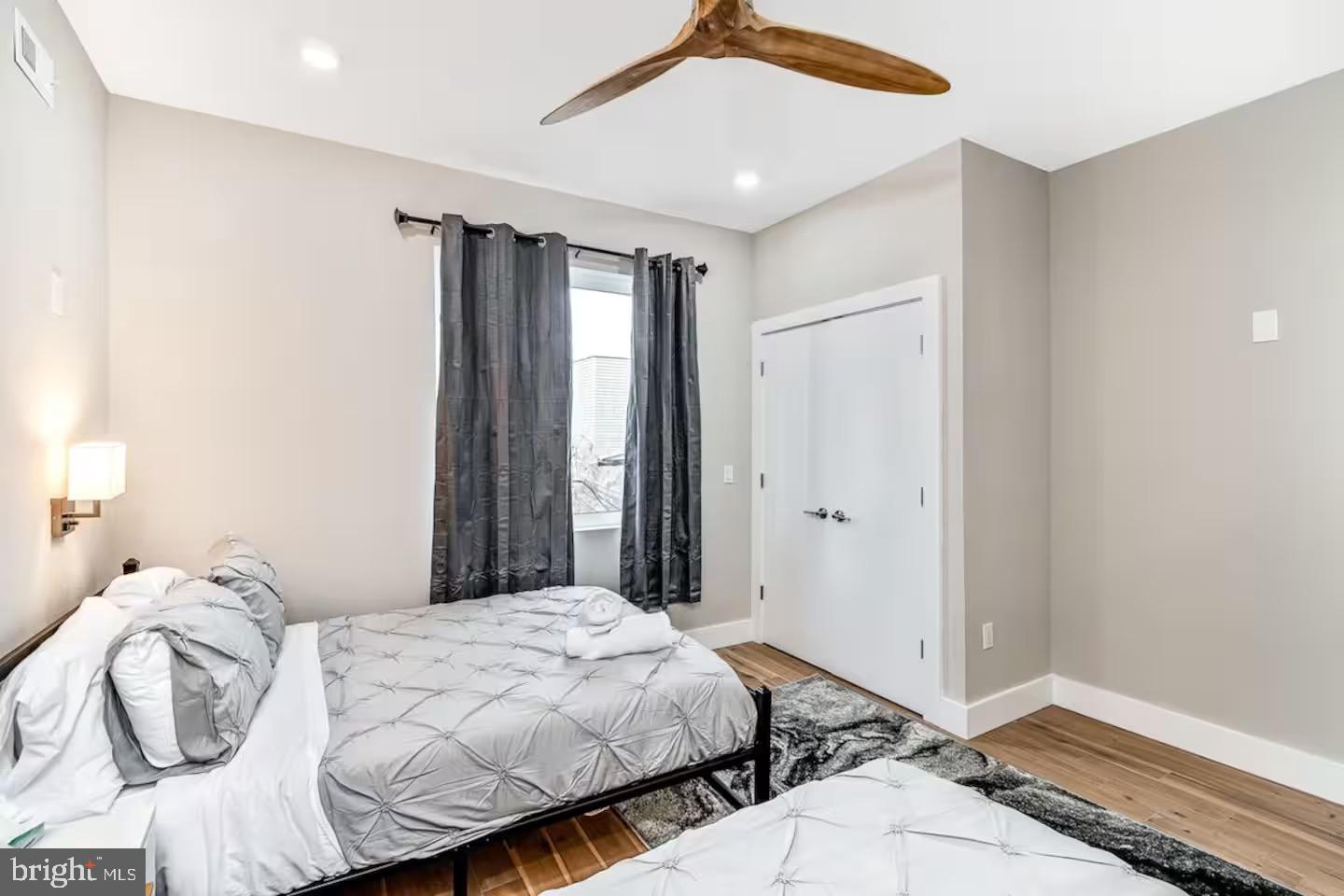Philadelphia, Pennsylvania, 19146, United States, 4 Bedrooms Bedrooms, ,4 BathroomsBathrooms,Residential,For Sale,1877364