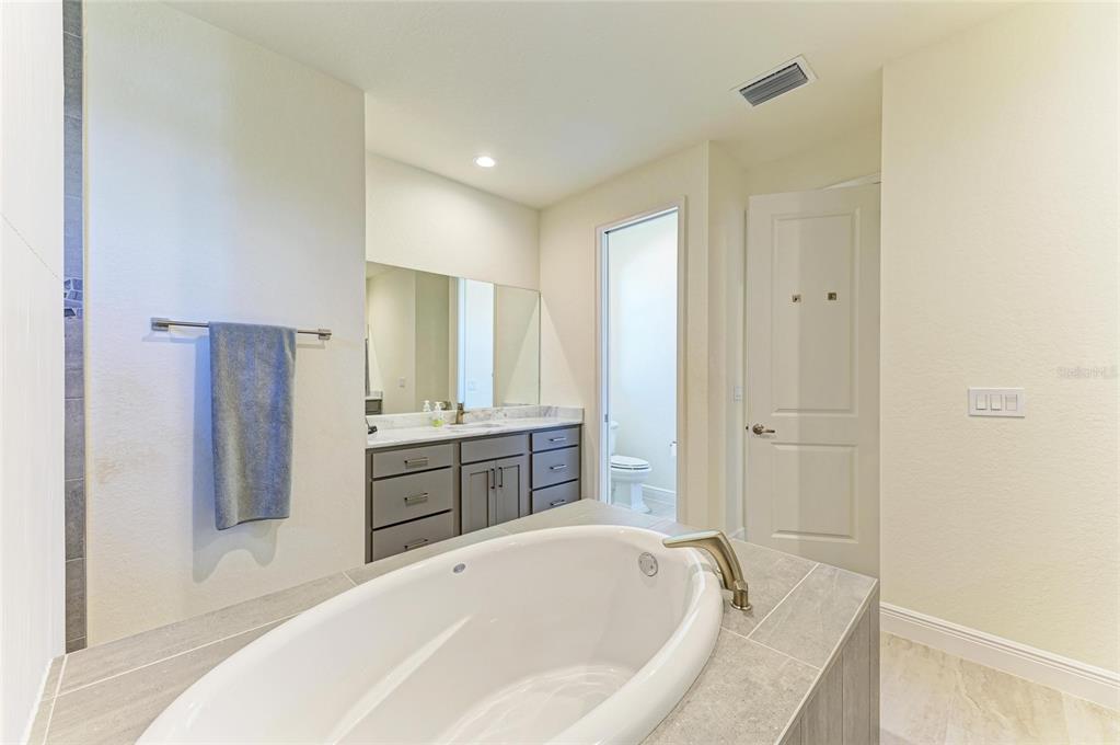 Port Charlotte, Florida, 33981, United States, 3 Bedrooms Bedrooms, ,2 BathroomsBathrooms,Residential,For Sale,1874520