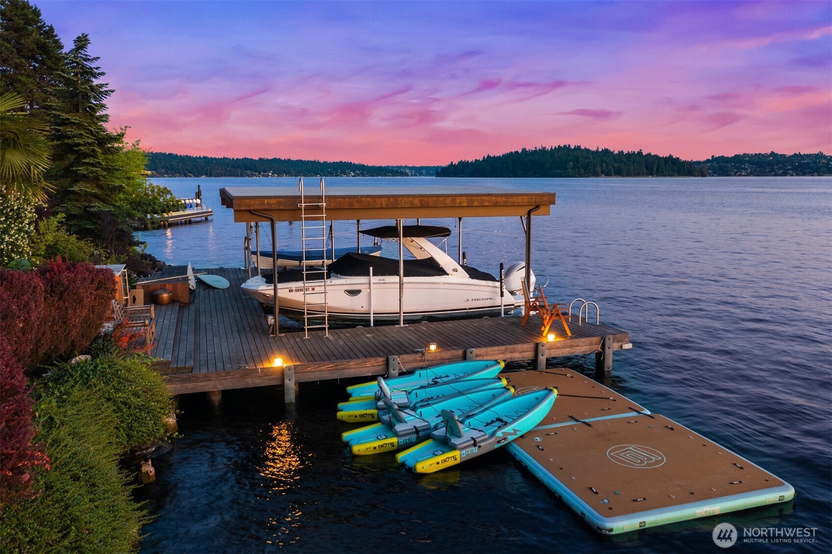 Mercer Island, Washington, 98040, United States, 3 Bedrooms Bedrooms, ,3 BathroomsBathrooms,Residential,For Sale,1729957