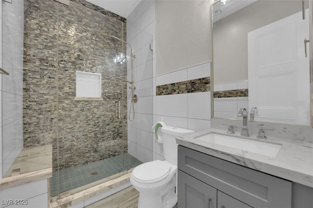 North Las Vegas, Nevada, 89032, United States, 4 Bedrooms Bedrooms, ,4 BathroomsBathrooms,Residential,For Sale,2001243