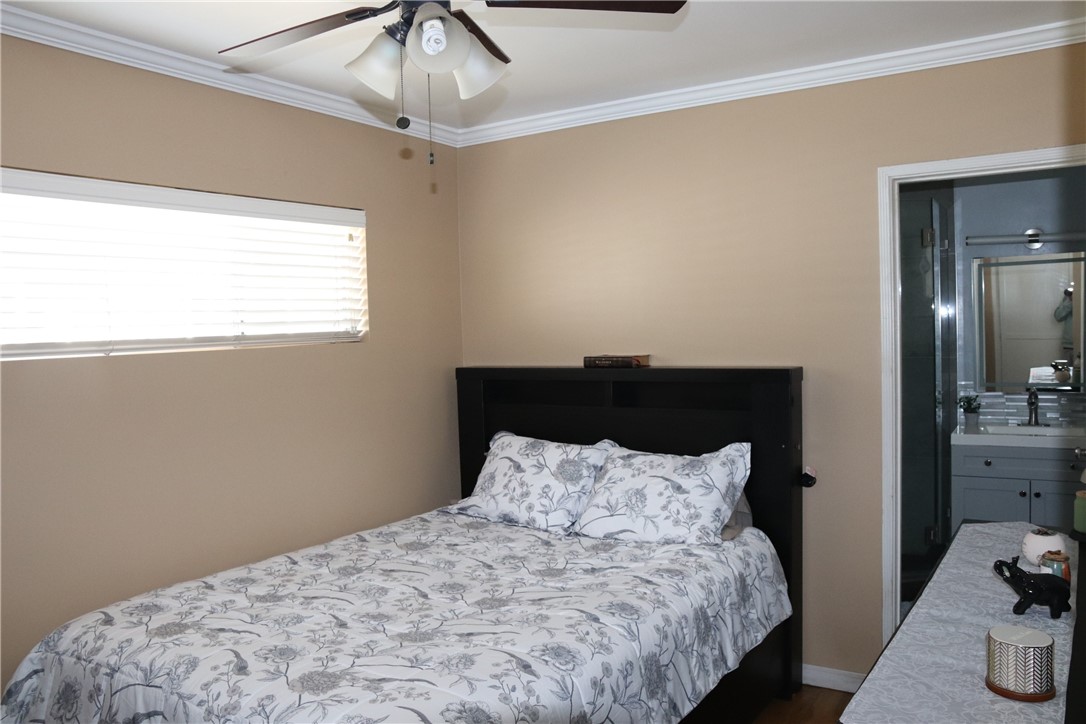 Hawthorne, California, 90250, United States, 3 Bedrooms Bedrooms, ,2 BathroomsBathrooms,Residential,For Sale,1984532