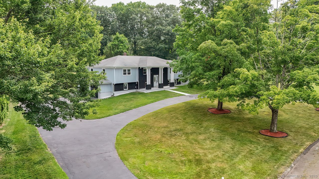 Monroe, Connecticut, 06468, United States, 5 Bedrooms Bedrooms, ,3 BathroomsBathrooms,Residential,For Sale,1907452