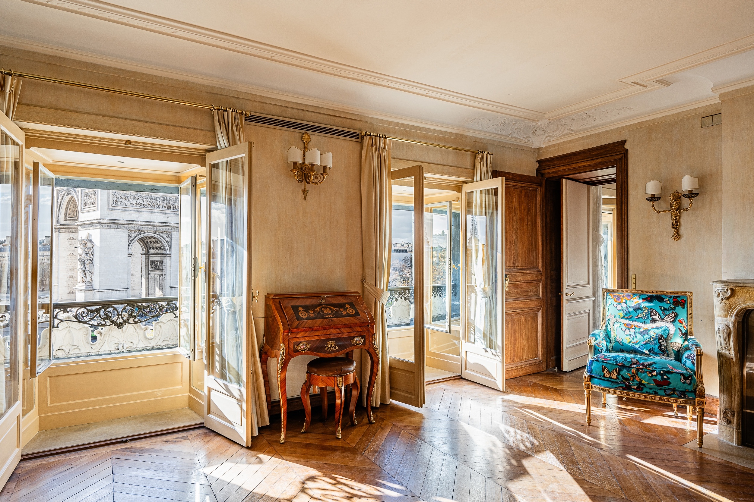  Paris 8th - Place de l