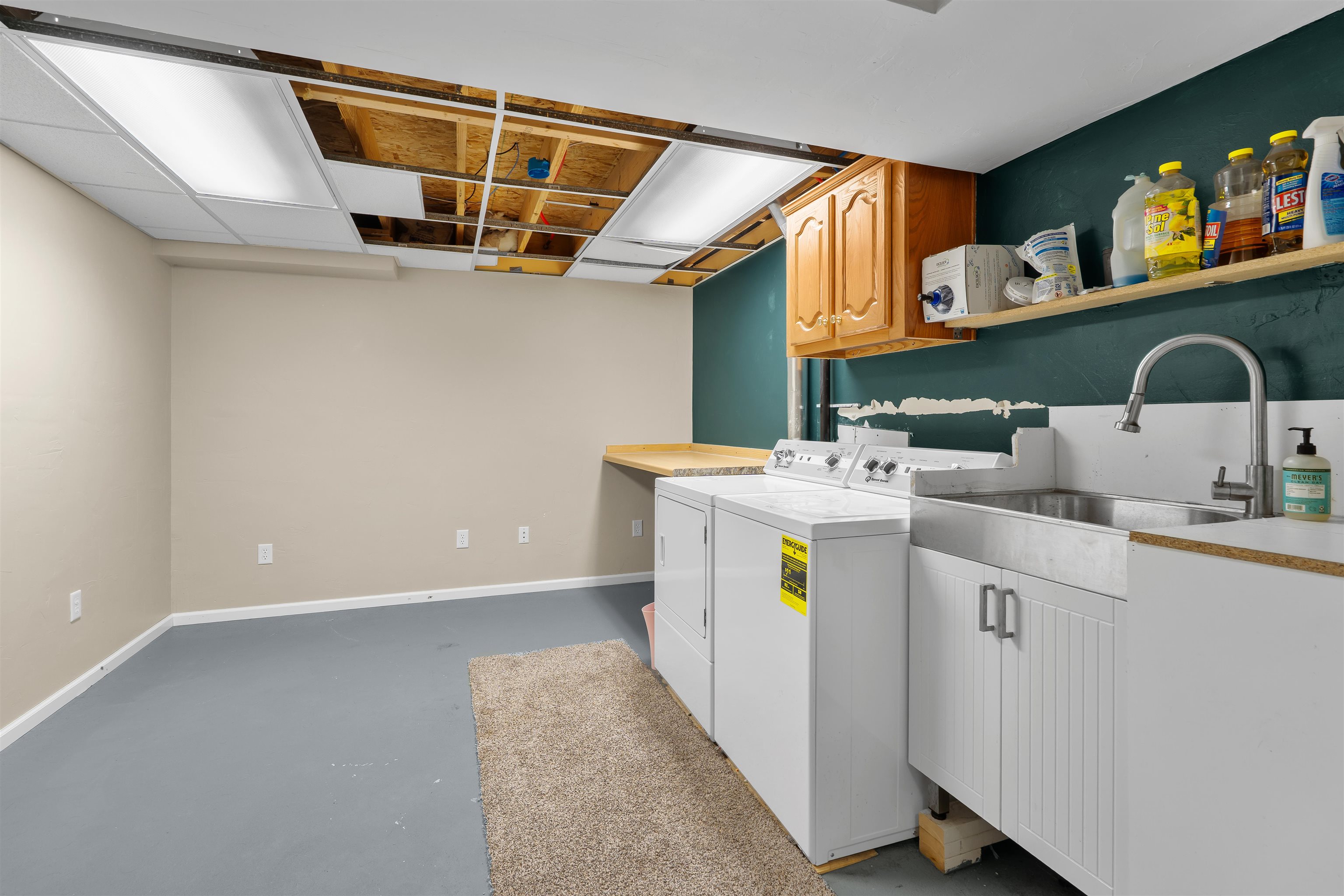 De Pere, Wisconsin, 54115-9006, United States, 4 Bedrooms Bedrooms, ,3 BathroomsBathrooms,Residential,For Sale,2048698