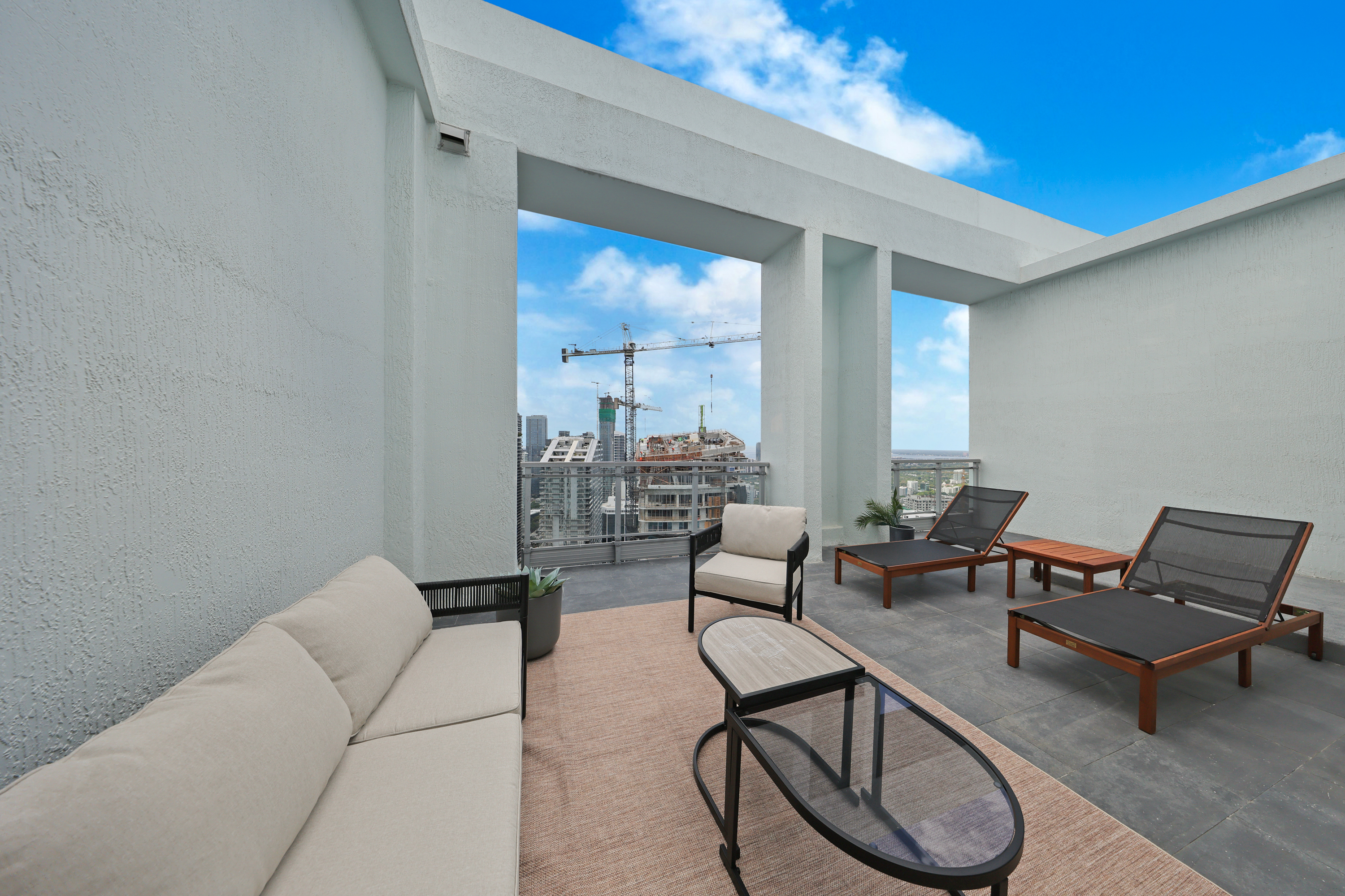  92 SW 3rd St, Miami, FL, 33130 - 物件實景
