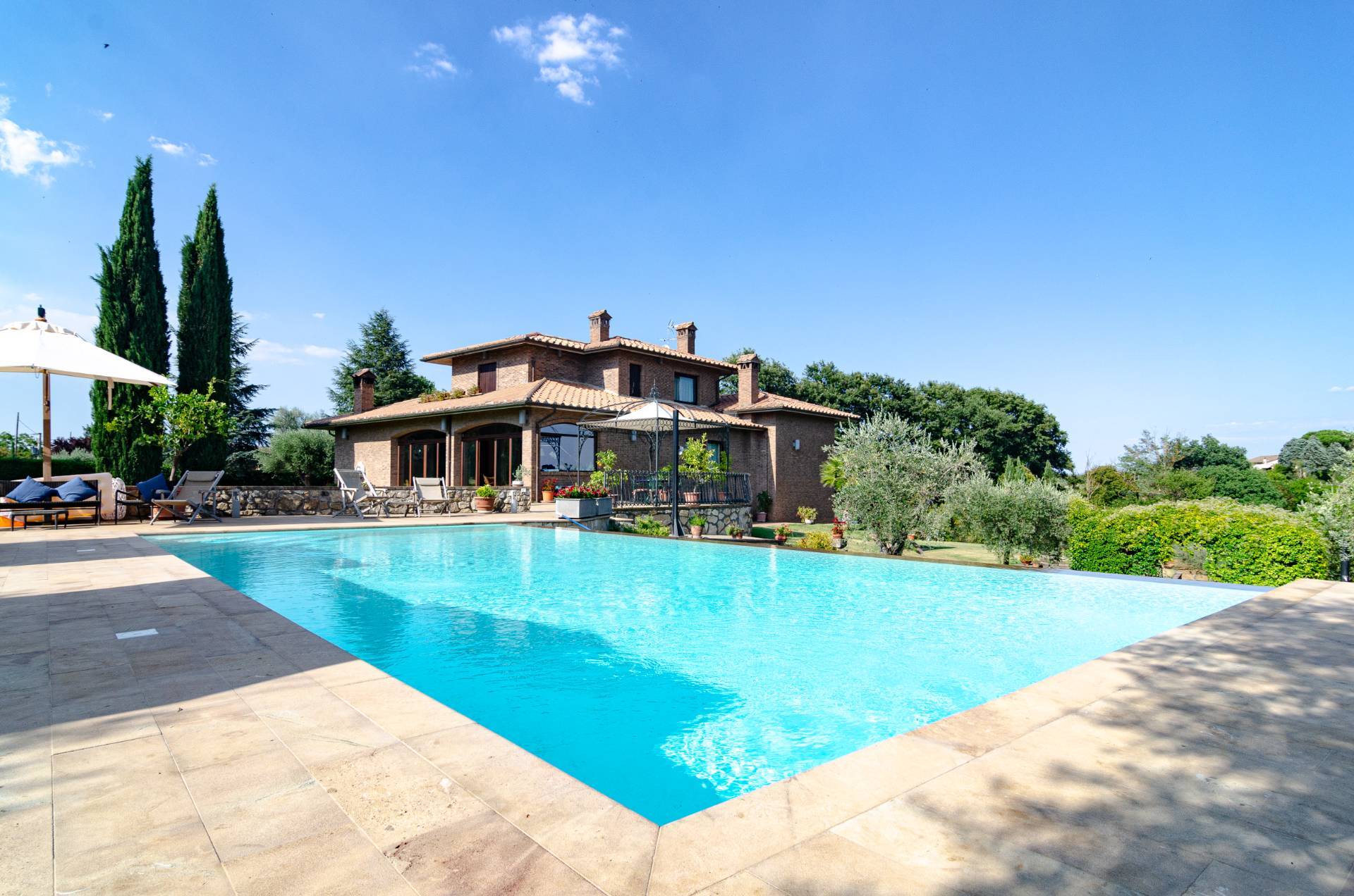 Strada Vicinale Valle Rote, Bassano in Teverina, Viterbo, 01030, IT, 6 Bedrooms Bedrooms, ,4 BathroomsBathrooms,Residential,For Sale,Strada Vicinale Valle Rote,1442905