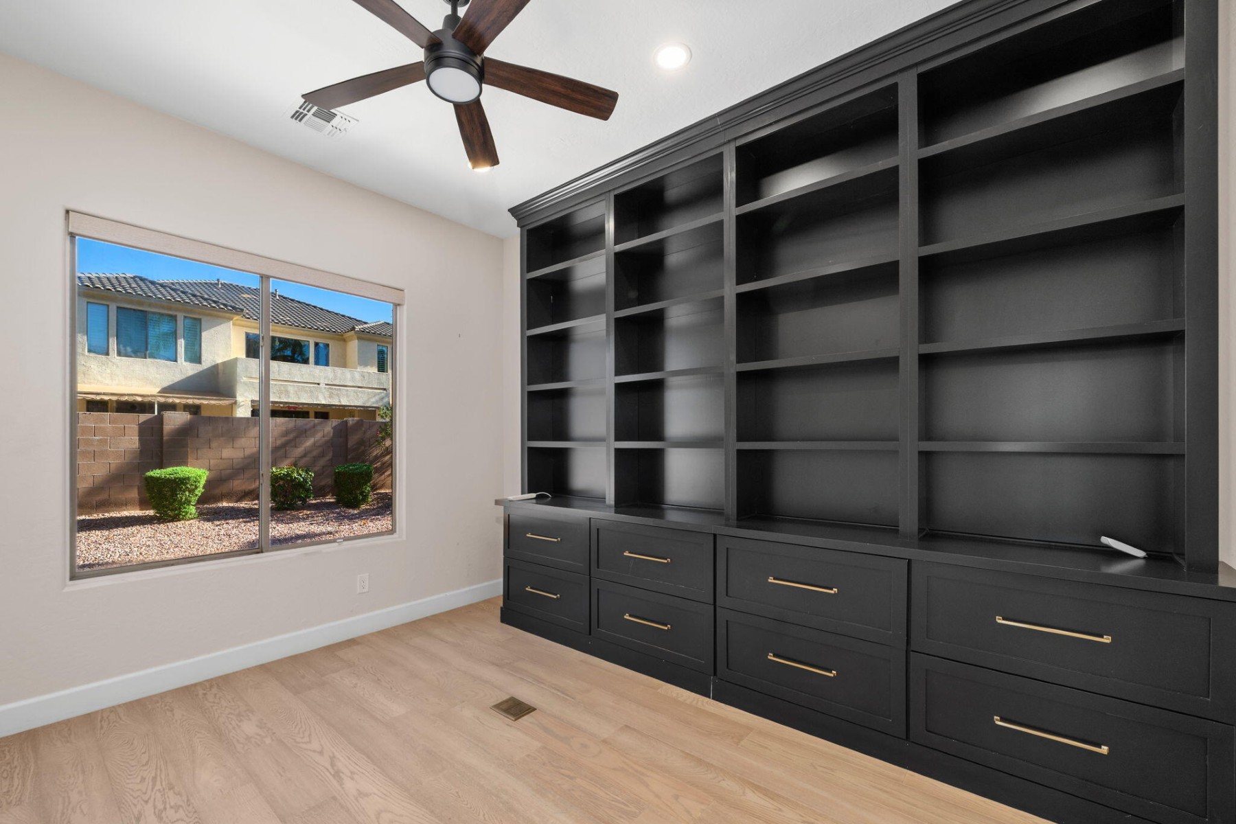  2517 S Constellation Way  Gilbert, AZ - 物件實景