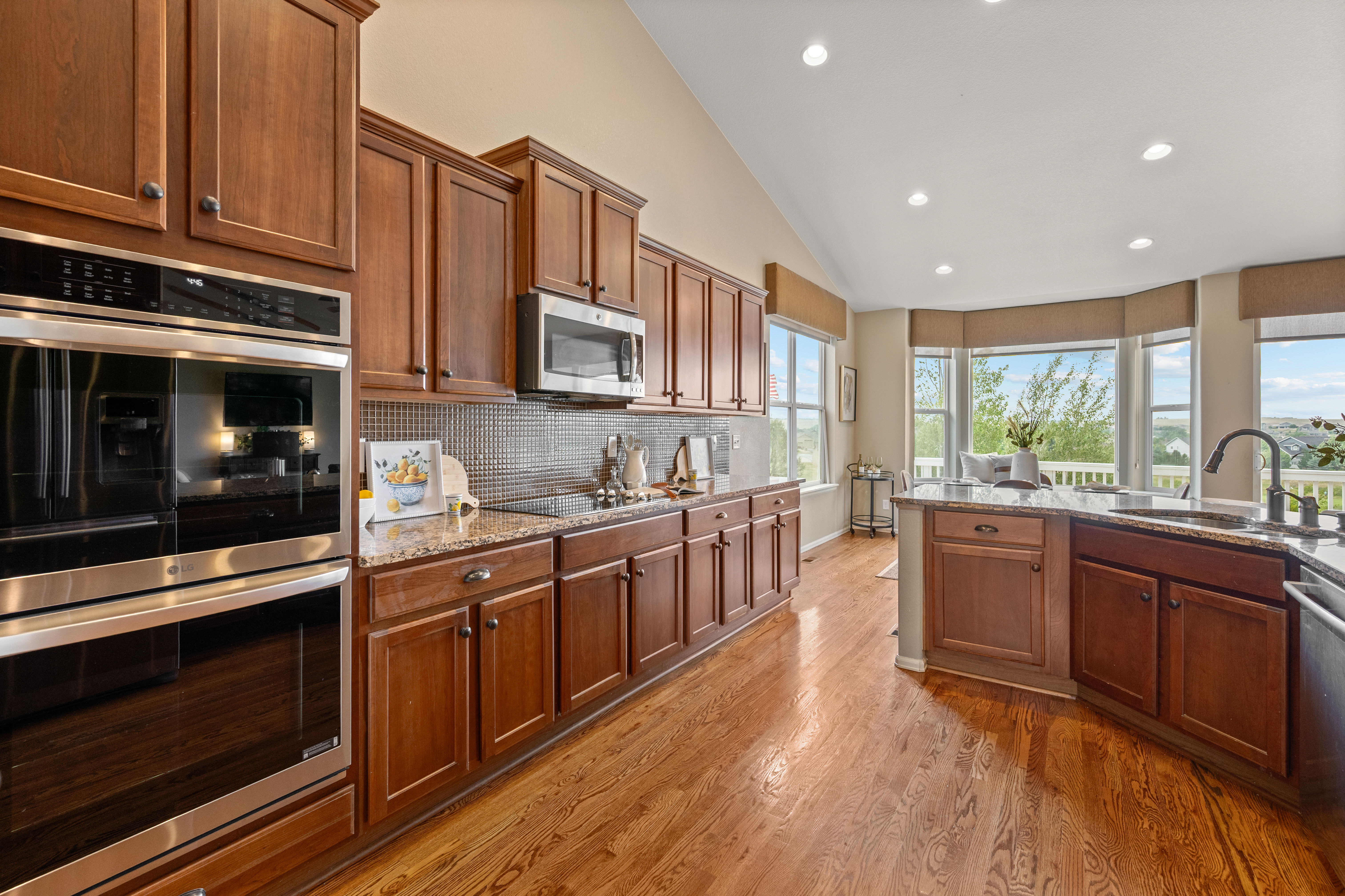  Experience elevated Colorado living in this exceptional ranch-style home. - 物件實景