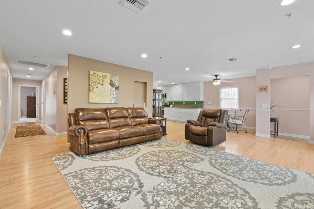 La Mesa, California, 91942, United States, 4 Bedrooms Bedrooms, ,3 BathroomsBathrooms,Residential,For Sale,1847029