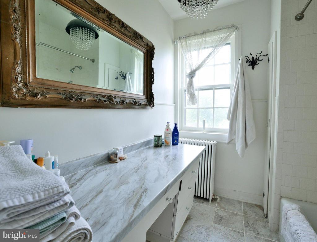 Westminster, Maryland, 21157, United States, 4 Bedrooms Bedrooms, ,3 BathroomsBathrooms,Residential,For Sale,1943426
