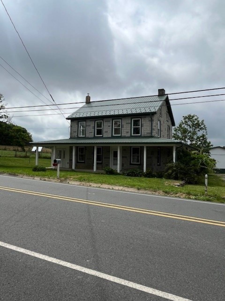 Lenhartsville, Pennsylvania, 19534, United States, 3 Bedrooms Bedrooms, ,2 BathroomsBathrooms,Residential,For Sale,1978462