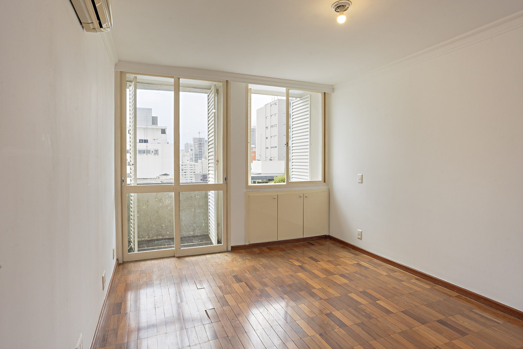  Apartment with views of Clube Paulistano in brutalist building - 物件實景