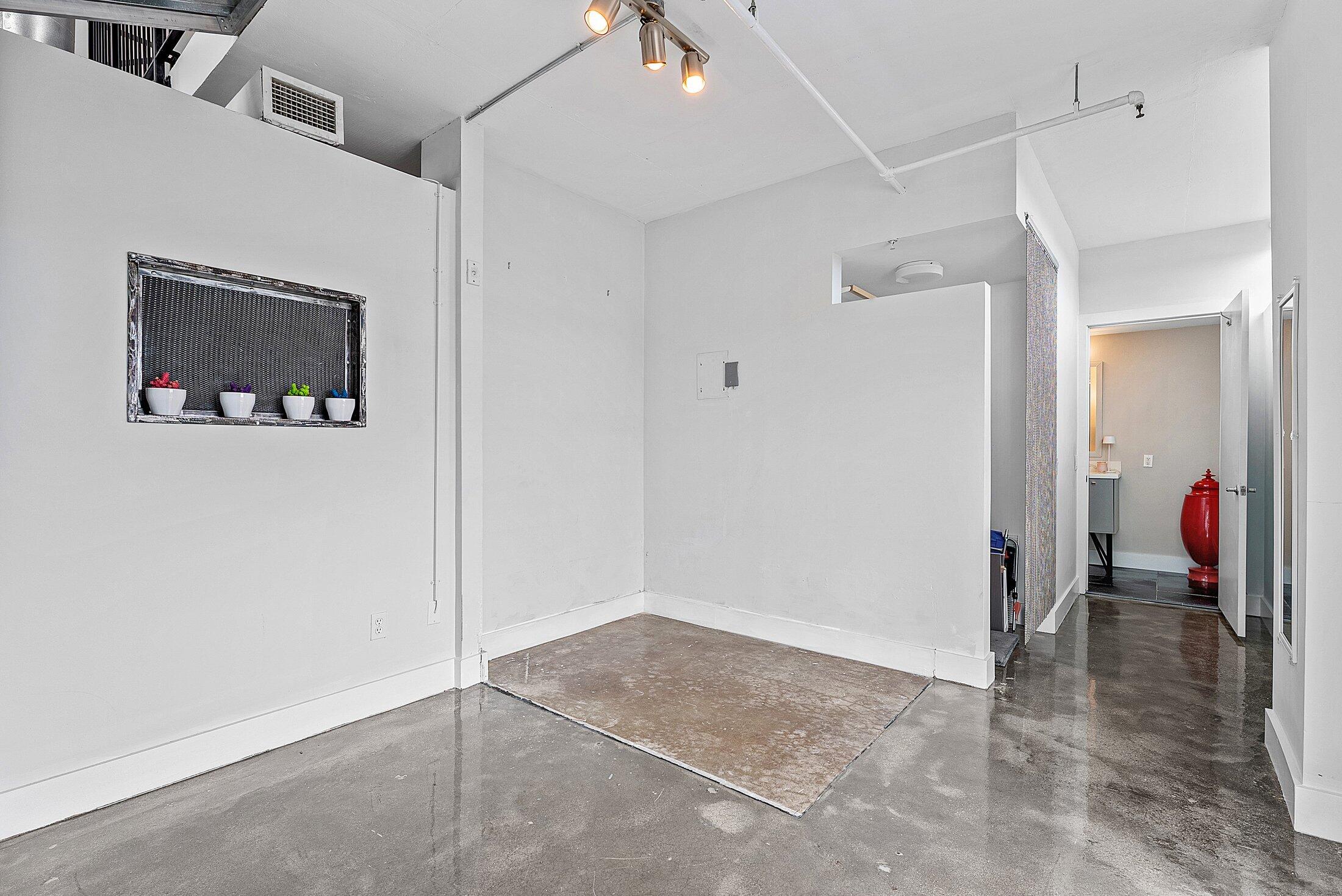 Delray Beach, Florida, 33483, United States, 2 Bedrooms Bedrooms, ,3 BathroomsBathrooms,Residential,For Sale,1907451