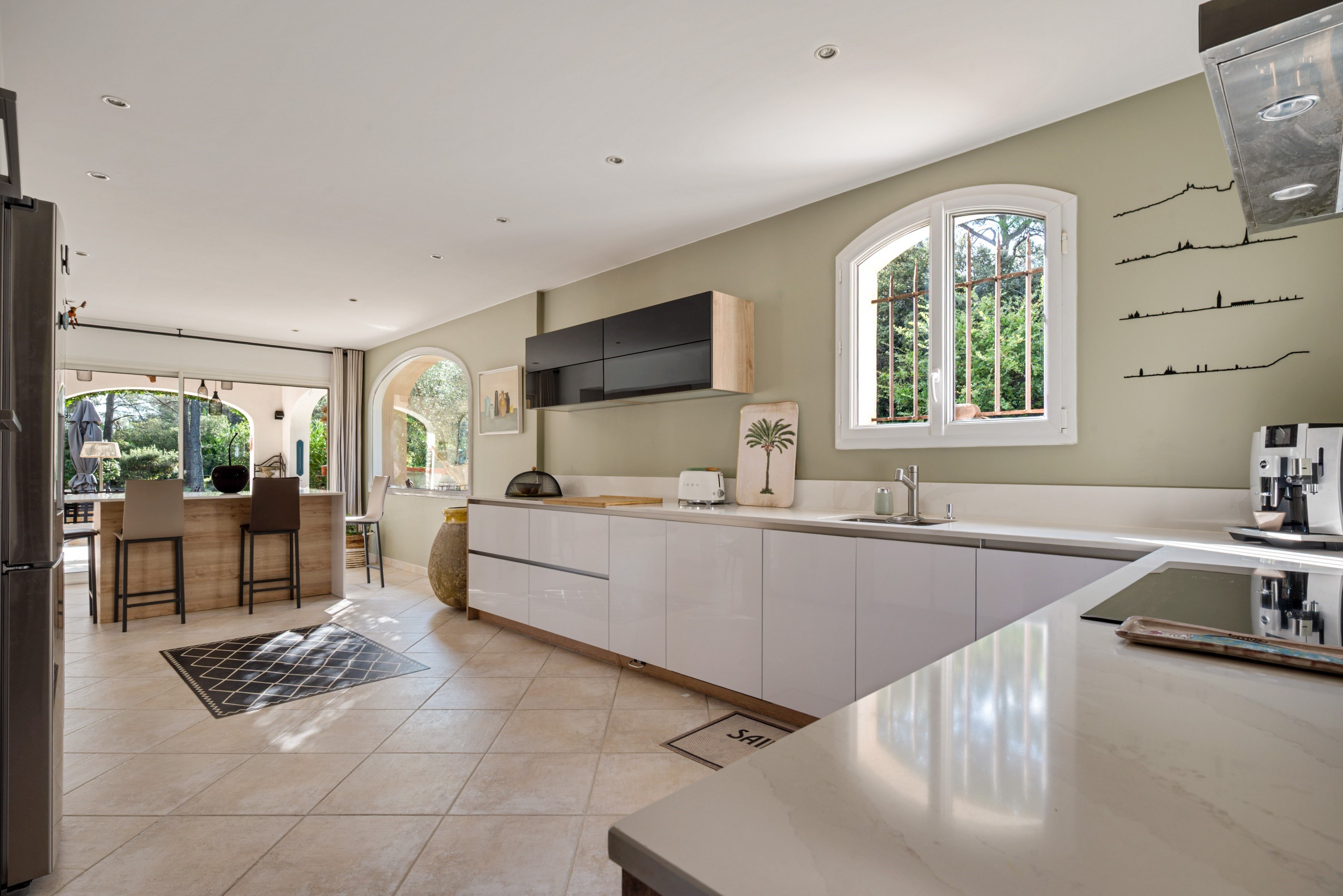 Modern Provençal house with an exceptional view of Sainte-Victoire - 物件實景