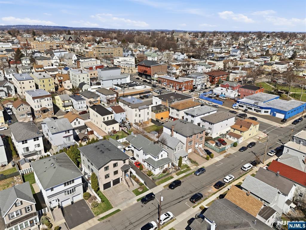 Kearny, New Jersey, 07032, United States, 6 Bedrooms Bedrooms, ,5 BathroomsBathrooms,Residential,For Sale,2032310