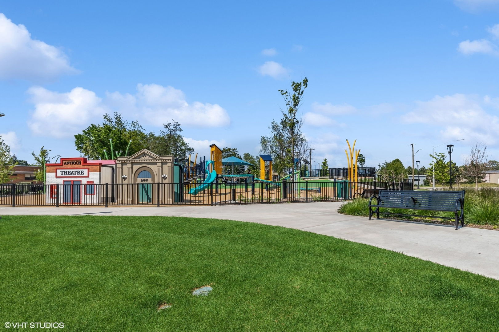 Antioch, Illinois, 60002, United States, 4 Bedrooms Bedrooms, ,4 BathroomsBathrooms,Residential,For Sale,1988029