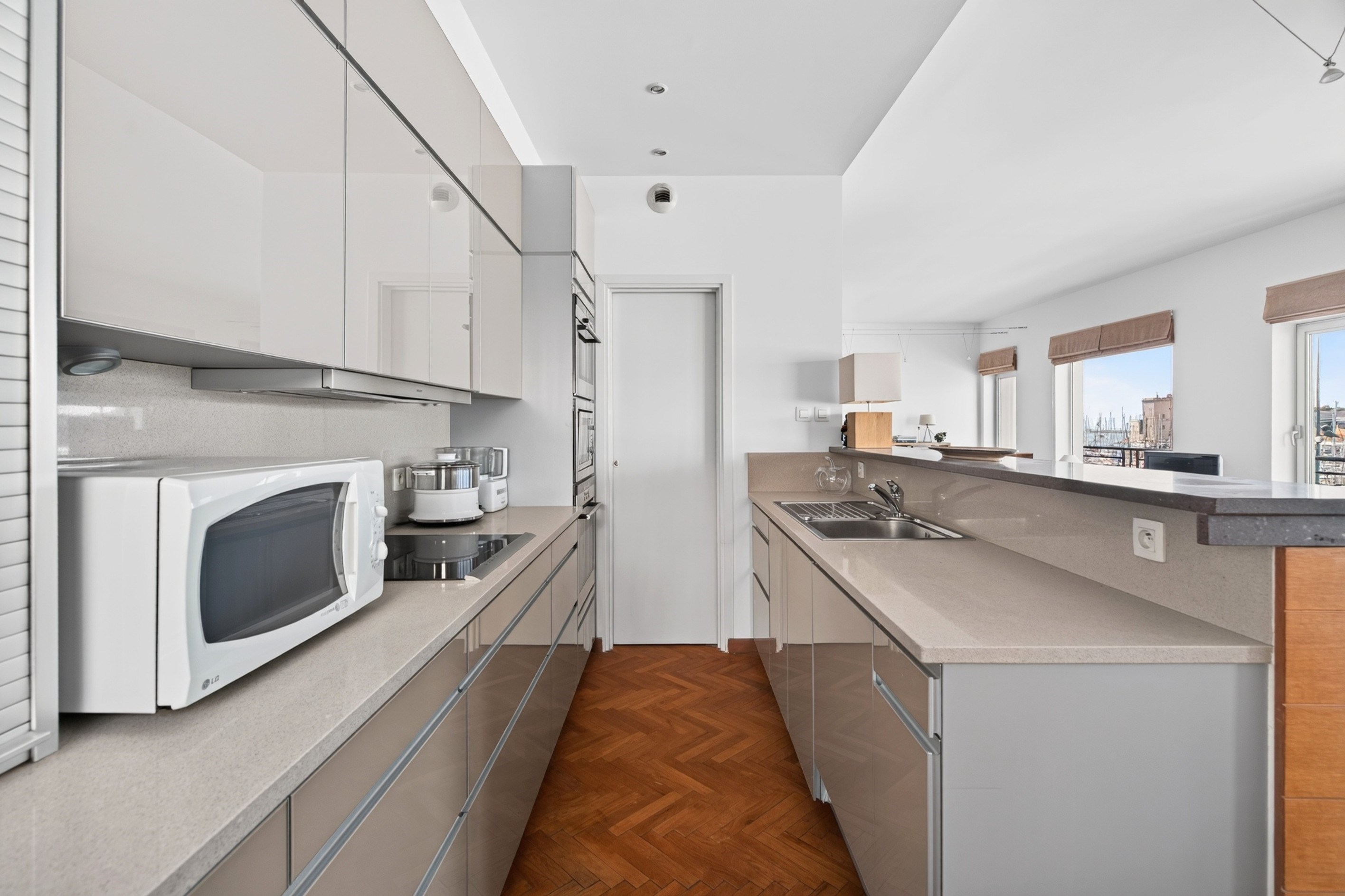  Marseille 7th arrondissement, Vieux-Port – Apartment with Panoramic Views over … - 物件實景