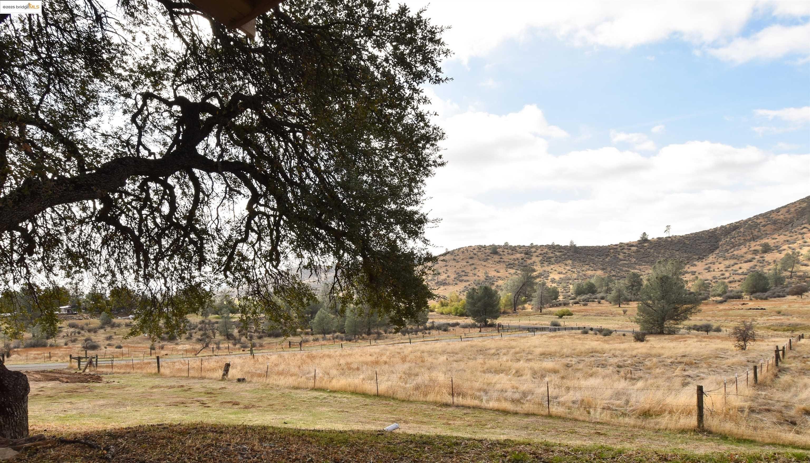 Jamestown, California, 95327, United States, 3 Bedrooms Bedrooms, ,2 BathroomsBathrooms,Residential,For Sale,1970906