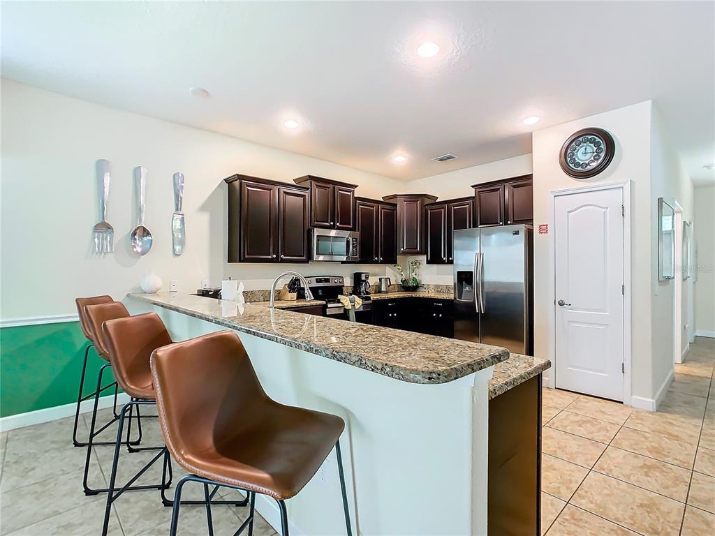 Davenport, Florida, 33896, United States, 8 Bedrooms Bedrooms, ,5 BathroomsBathrooms,Residential,For Sale,1827477