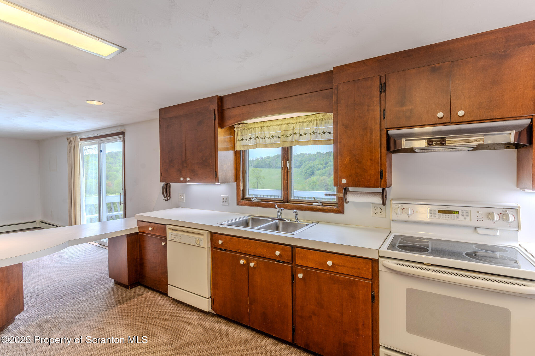 New Milford, Pennsylvania, 18834, United States, 4 Bedrooms Bedrooms, ,4 BathroomsBathrooms,Residential,For Sale,1837869