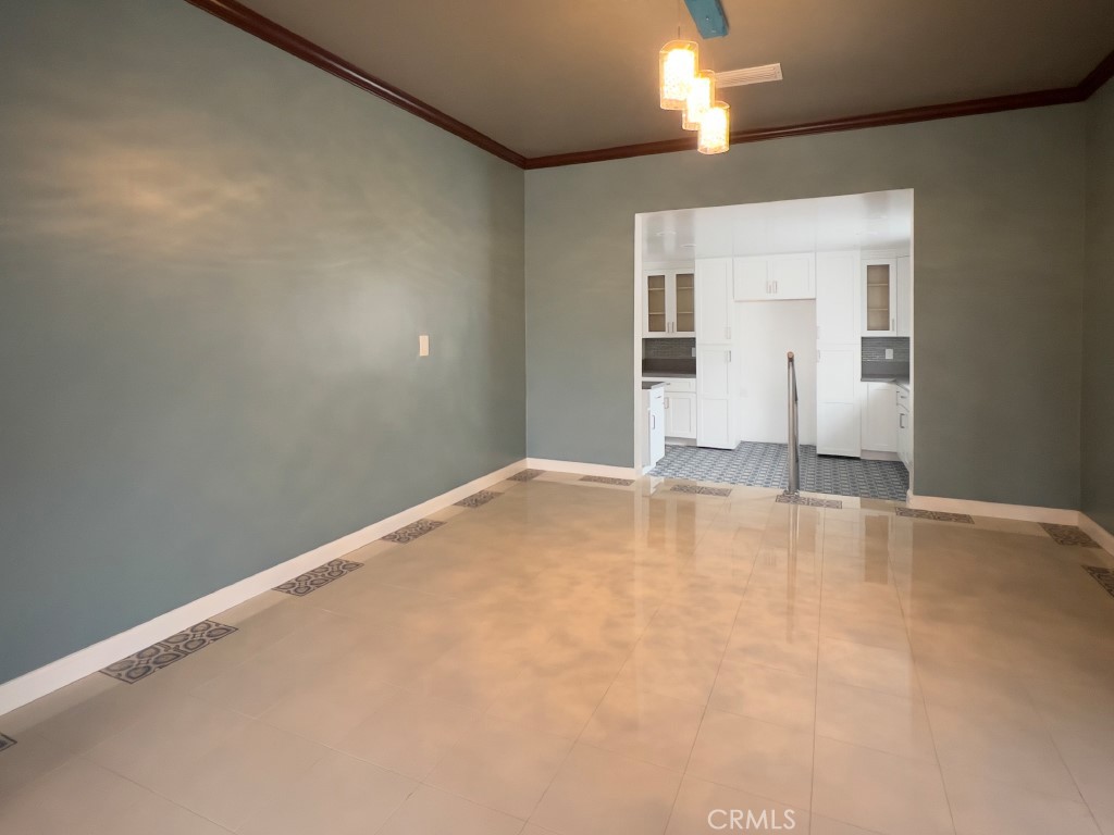 Burbank, California, 91504, United States, 3 Bedrooms Bedrooms, ,Residential,For Sale,2010360