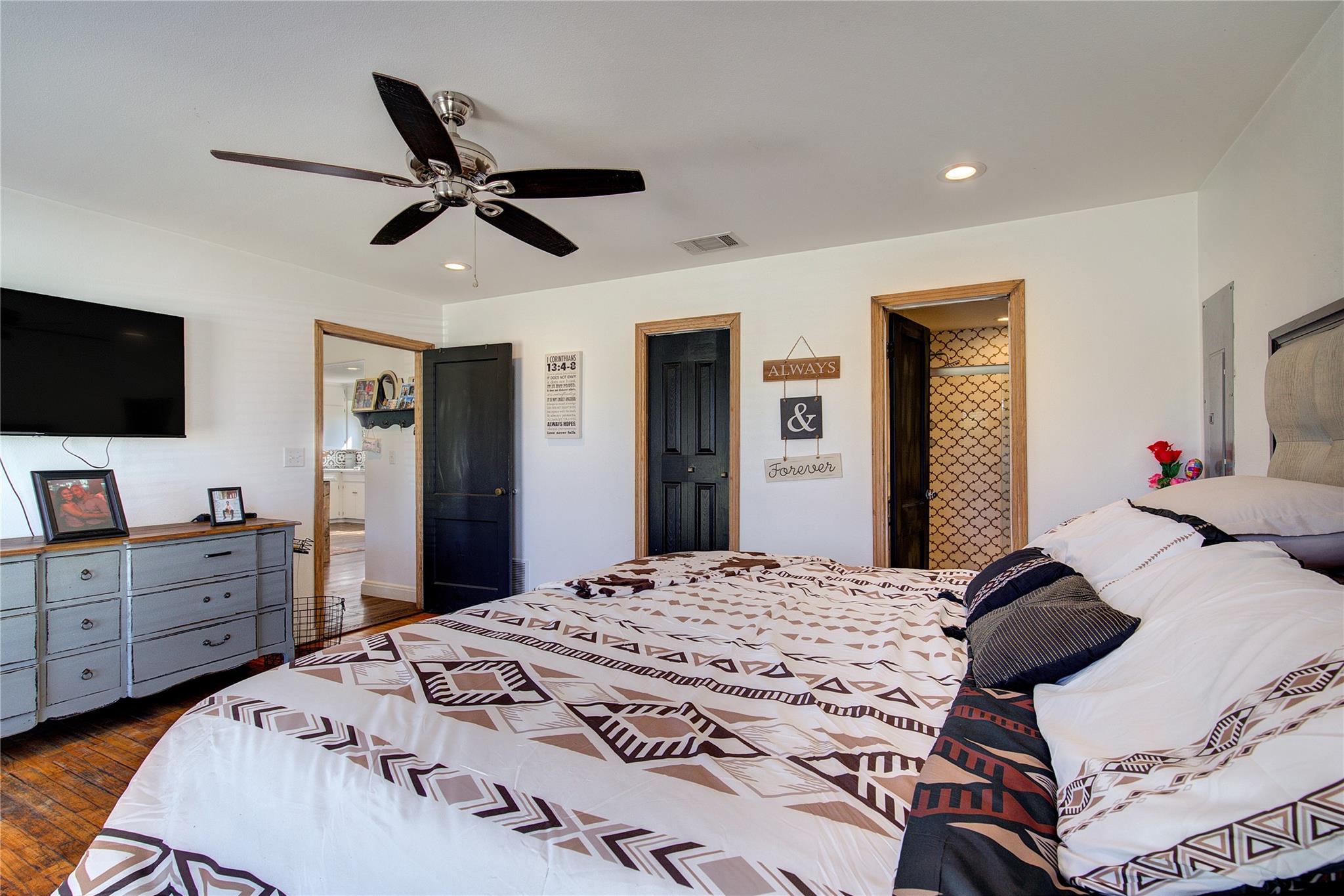 Sulphur Springs, Texas, 75482, United States, 3 Bedrooms Bedrooms, ,2 BathroomsBathrooms,Residential,For Sale,1992391