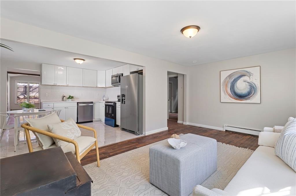 Jamestown, Rhode Island, 02835, United States, 3 Bedrooms Bedrooms, ,1 BathroomBathrooms,Residential,For Sale,2044275