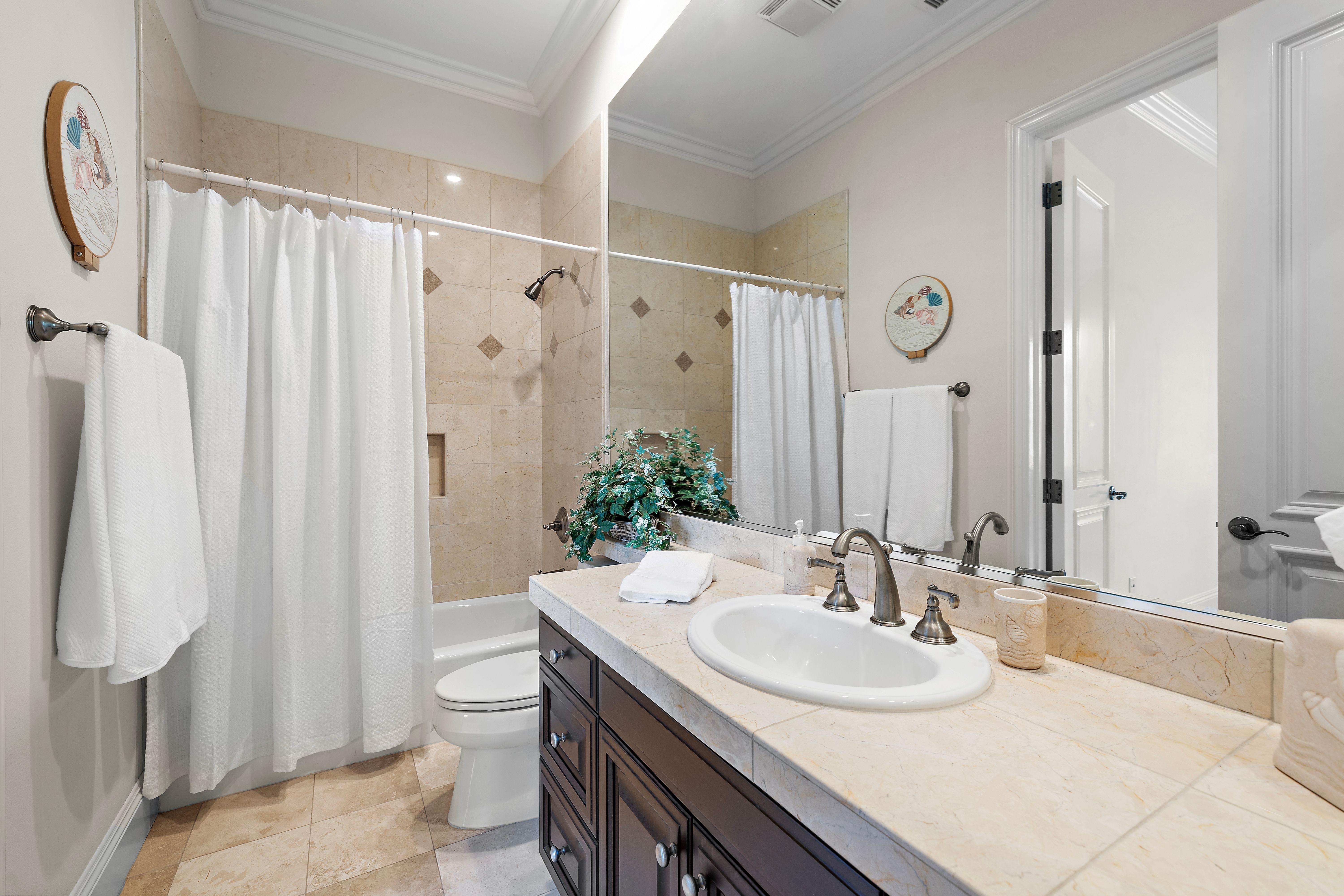  19 Rosana Way, Coto de Caza, CA 92679 - 物件實景