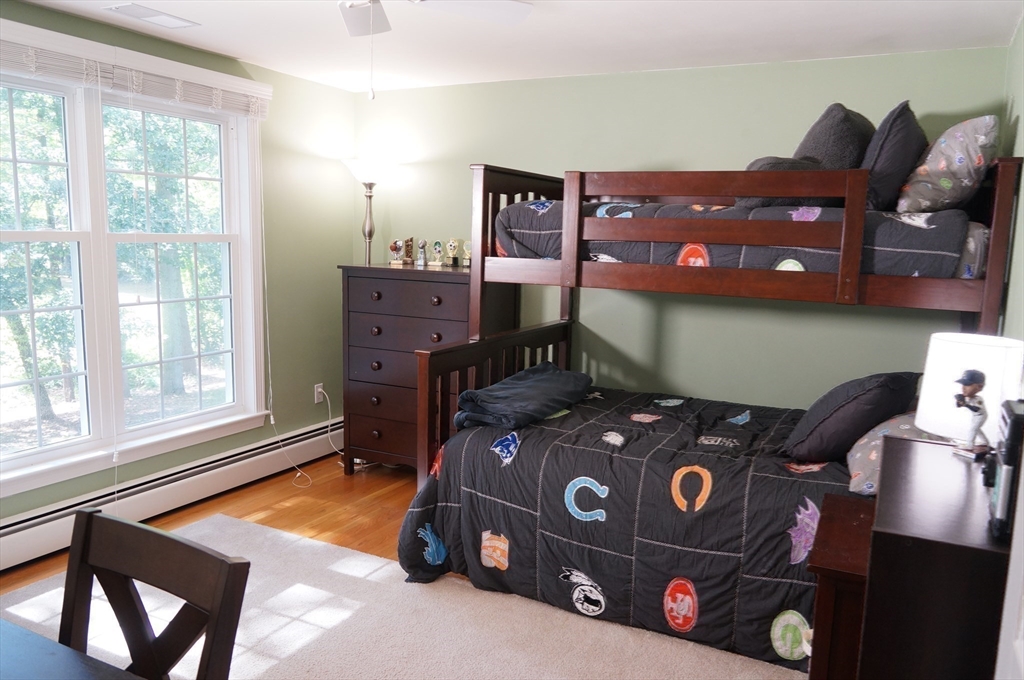 North Reading, Massachusetts, 01864, United States, 4 Bedrooms Bedrooms, ,3 BathroomsBathrooms,Residential,For Sale,1980722