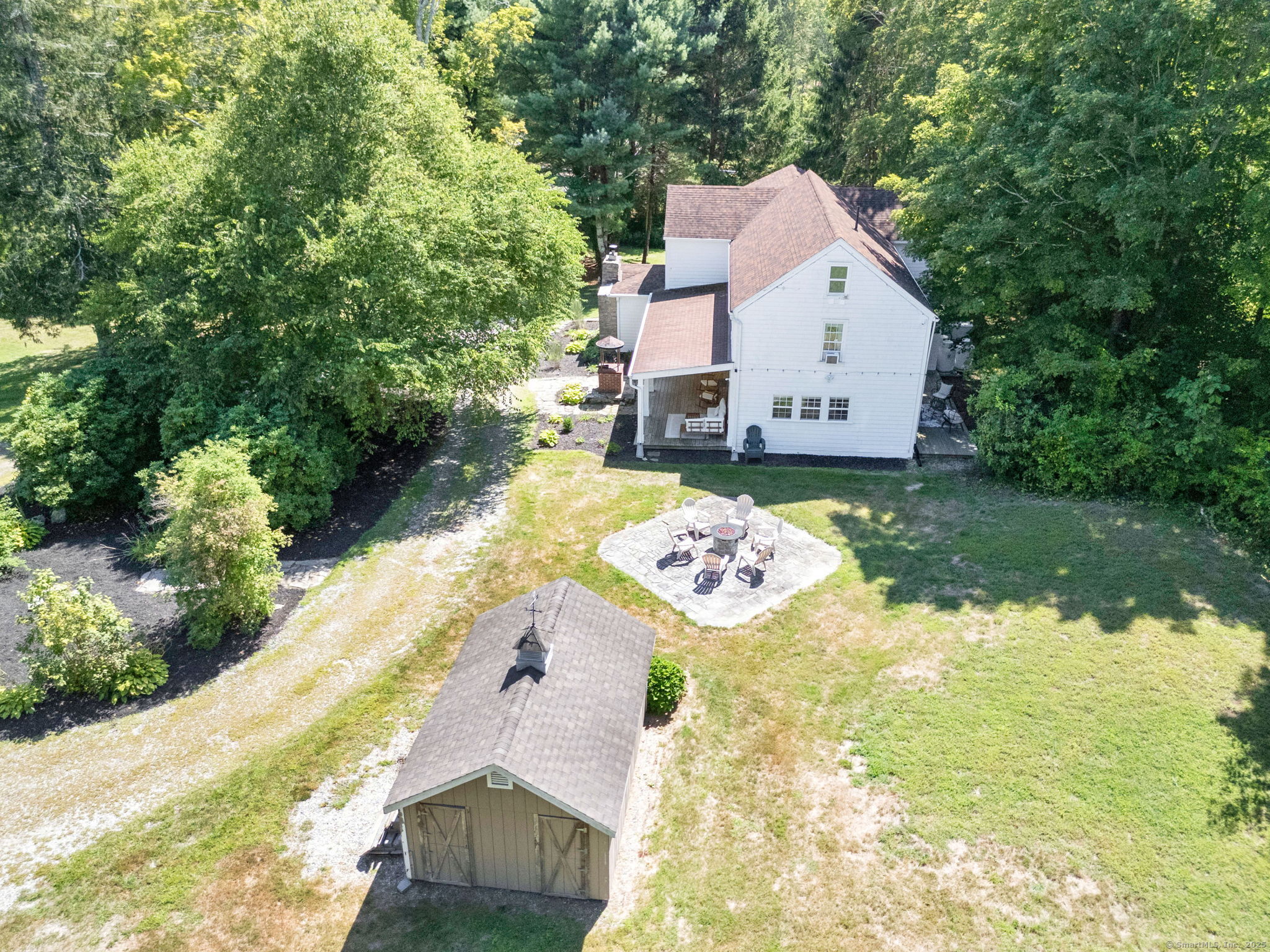 Pomfret, Connecticut, 06259, United States, 3 Bedrooms Bedrooms, ,3 BathroomsBathrooms,Residential,For Sale,1925586