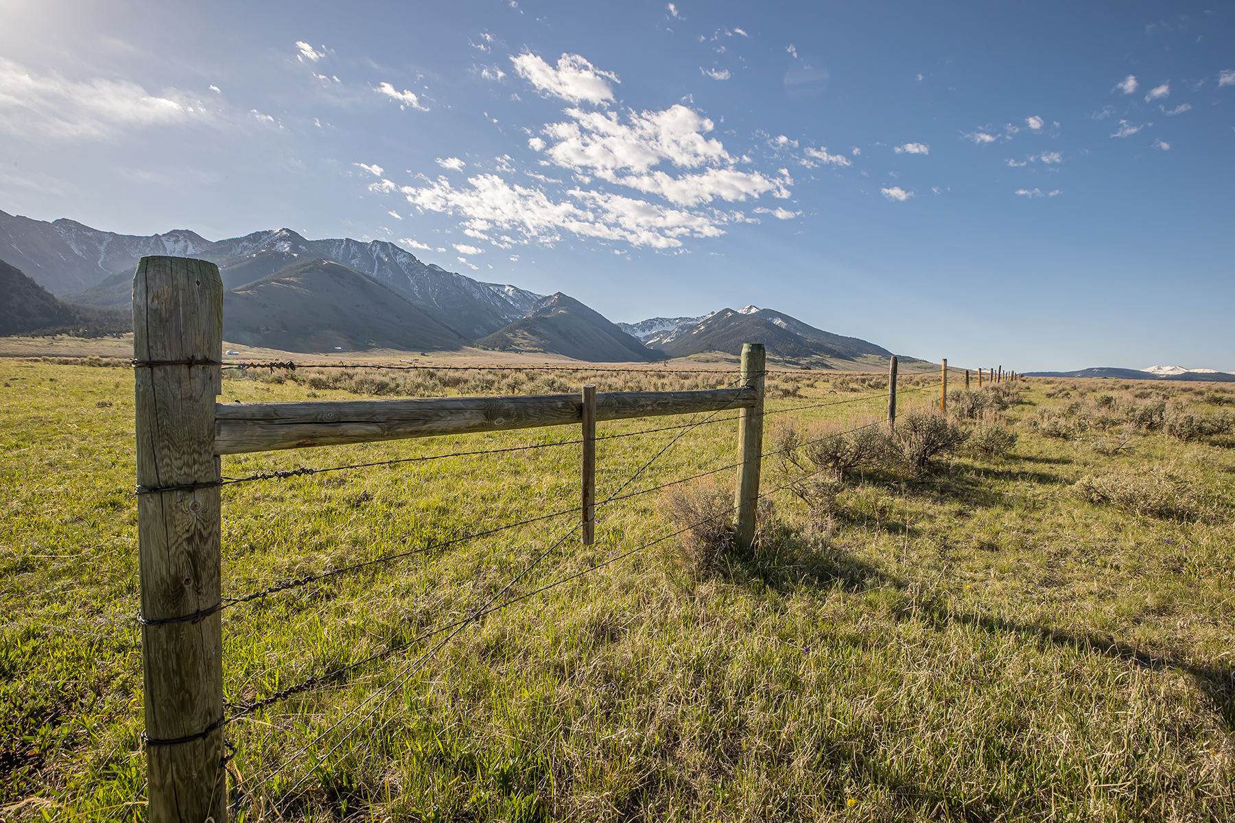  440 MT Highway 87 - 物件實景