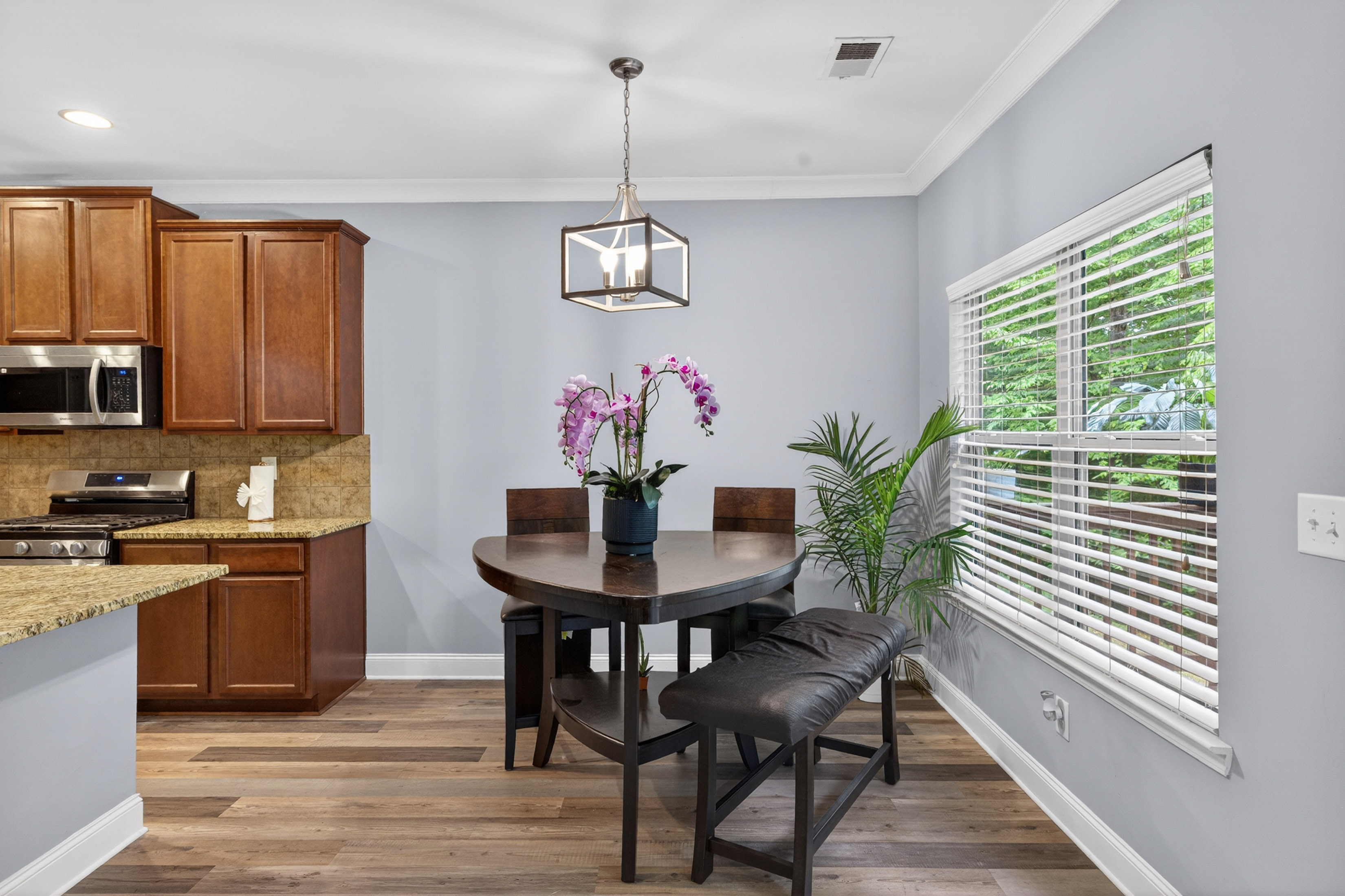  Beautifully Maintained Home in Sought-after Decatur Community - 物件實景