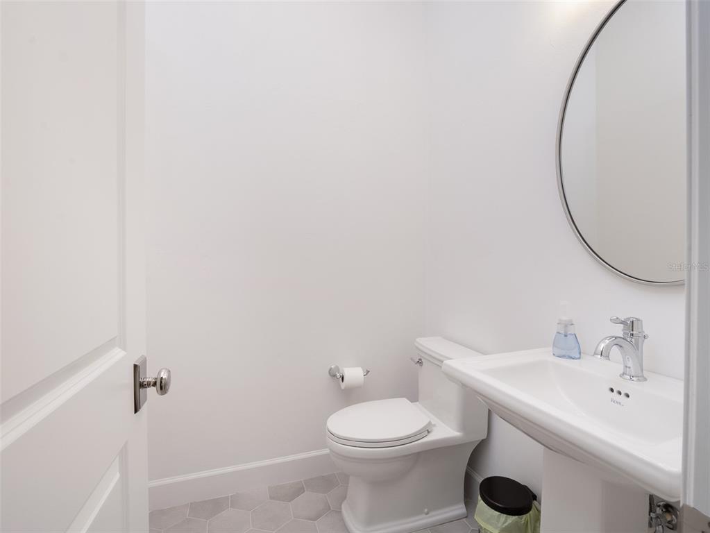 Gainesville, Florida, 32608, United States, 5 Bedrooms Bedrooms, ,8 BathroomsBathrooms,Residential,For Sale,1754058