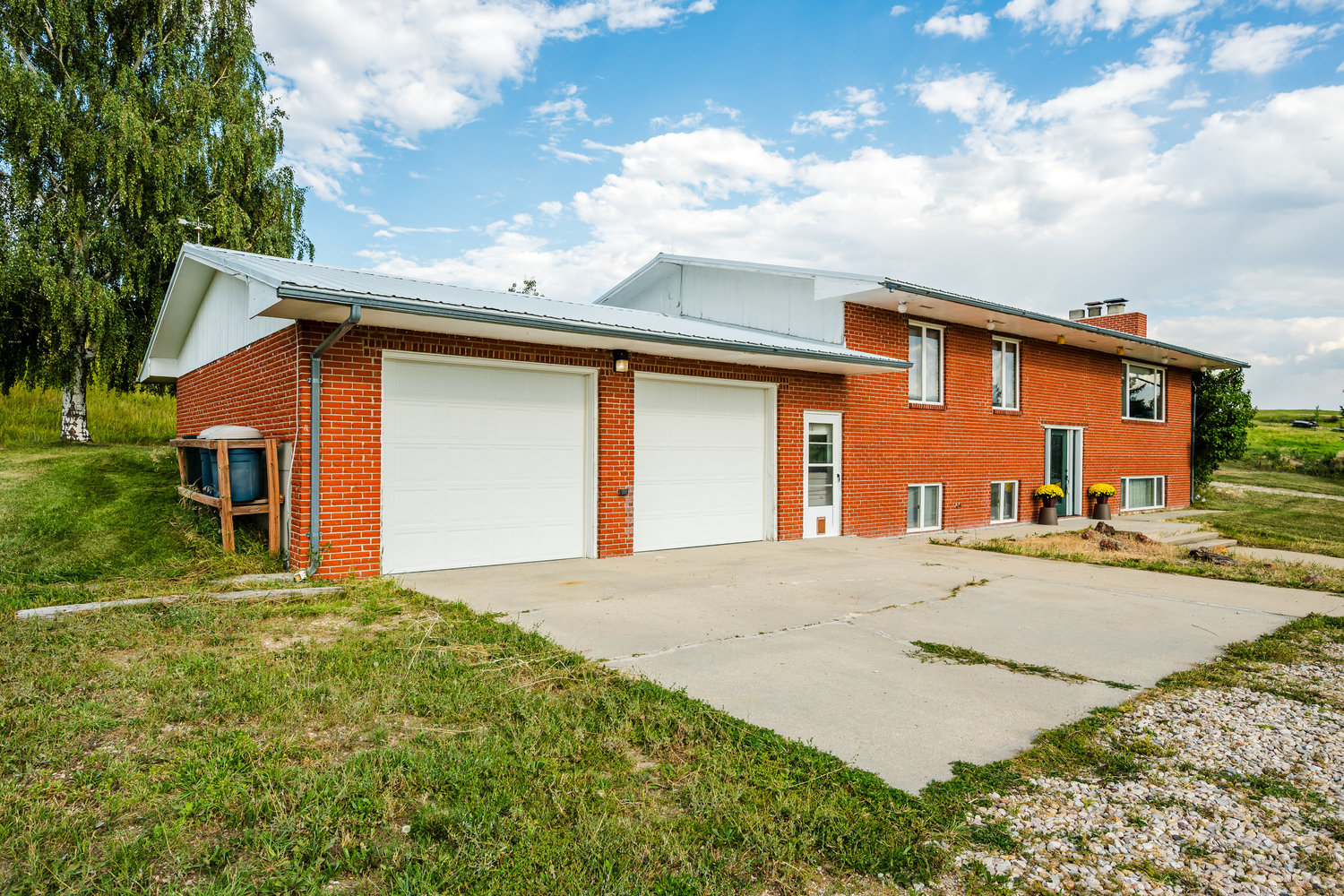 Sheridan, Wyoming, 82801, United States, 4 Bedrooms Bedrooms, ,3 BathroomsBathrooms,Residential,For Sale,1943373