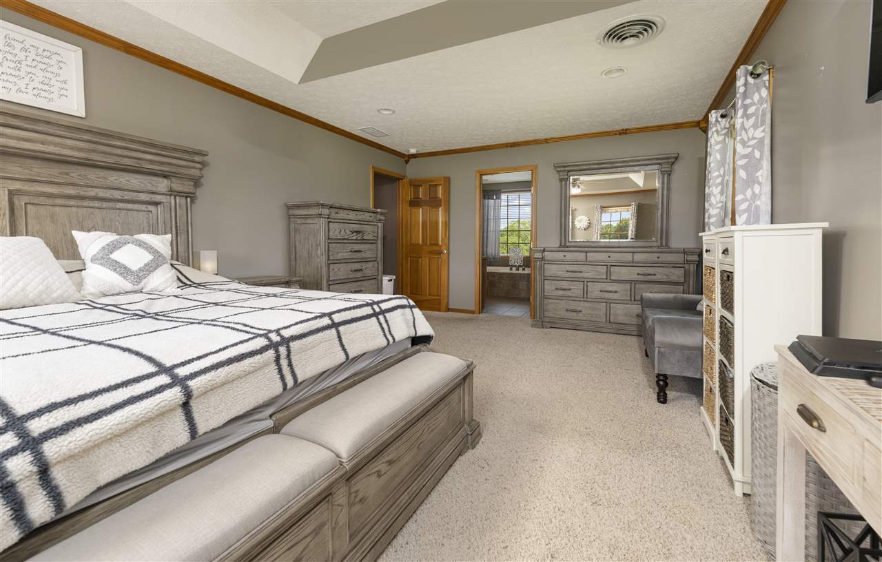 Centerville, Indiana, 47330, United States, 4 Bedrooms Bedrooms, ,4 BathroomsBathrooms,Residential,For Sale,1874331