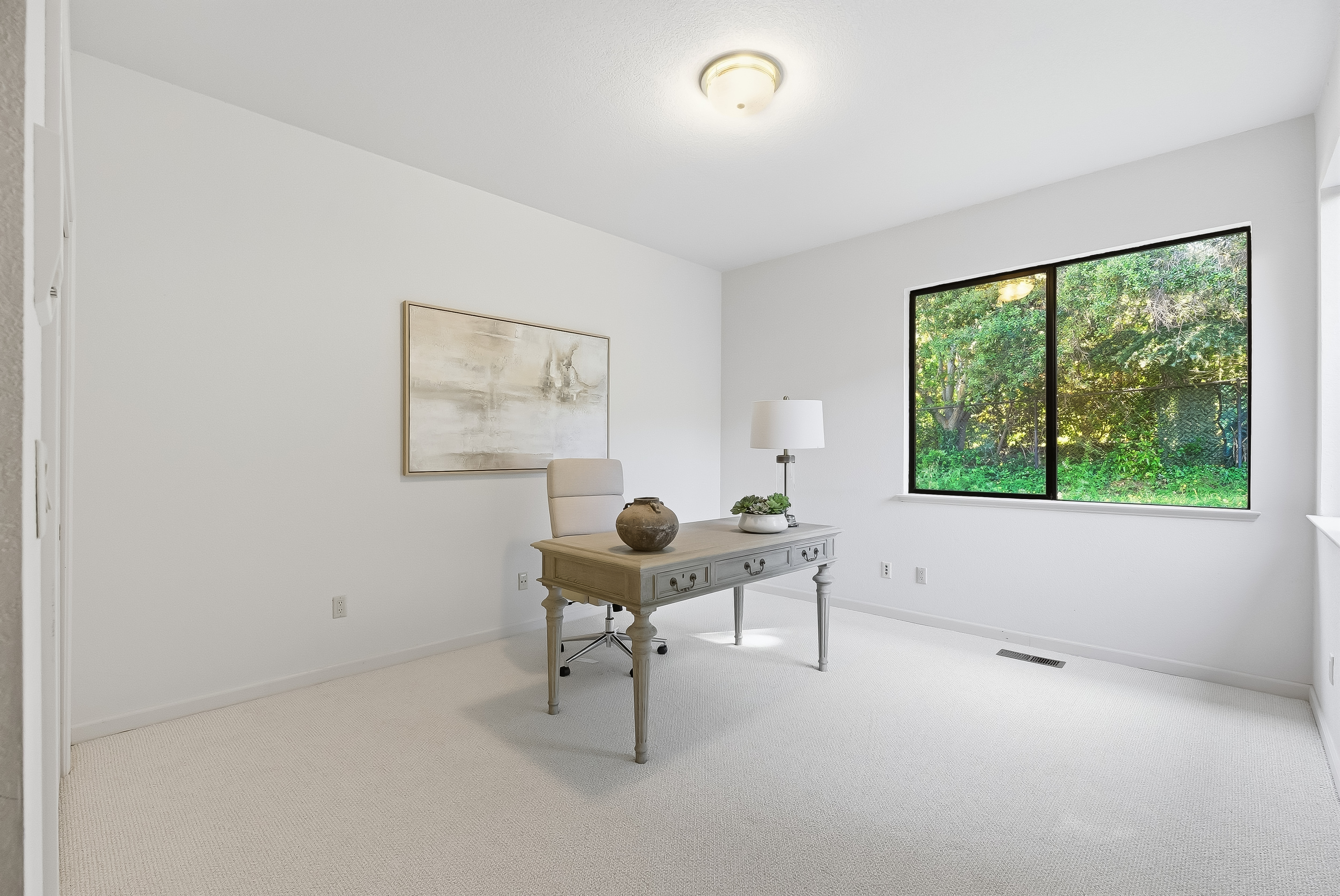  More Than 2.7 Acres of Privacy and Potential with Palo Alto Schools - 物件實景