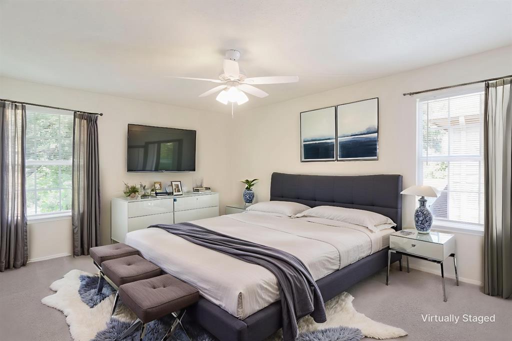 Dallas, Texas, 75212, United States, 5 Bedrooms Bedrooms, ,3 BathroomsBathrooms,Residential,For Sale,1902272