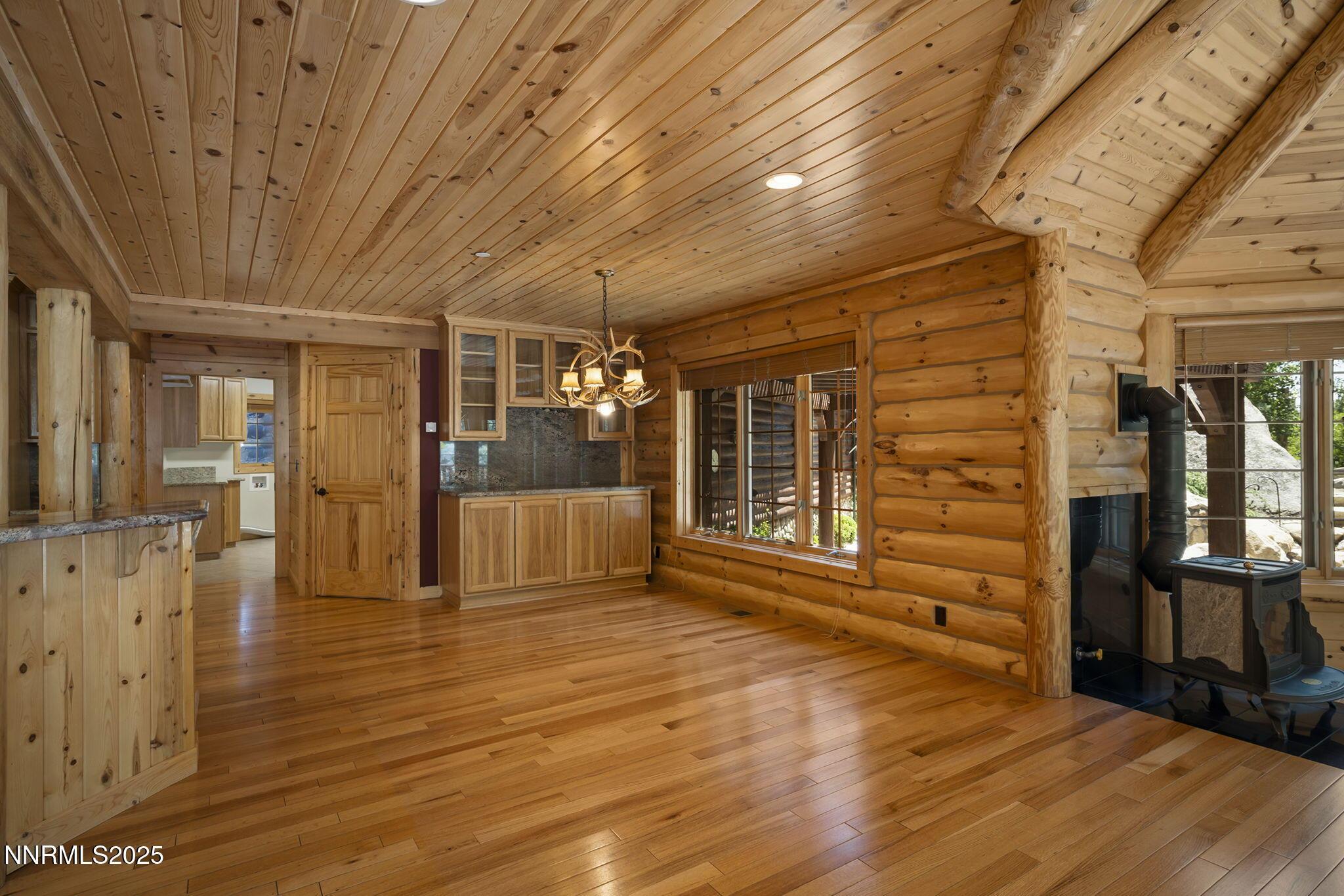 Gardnerville, Nevada, 89460, United States, 4 Bedrooms Bedrooms, ,6 BathroomsBathrooms,Residential,For Sale,1848388