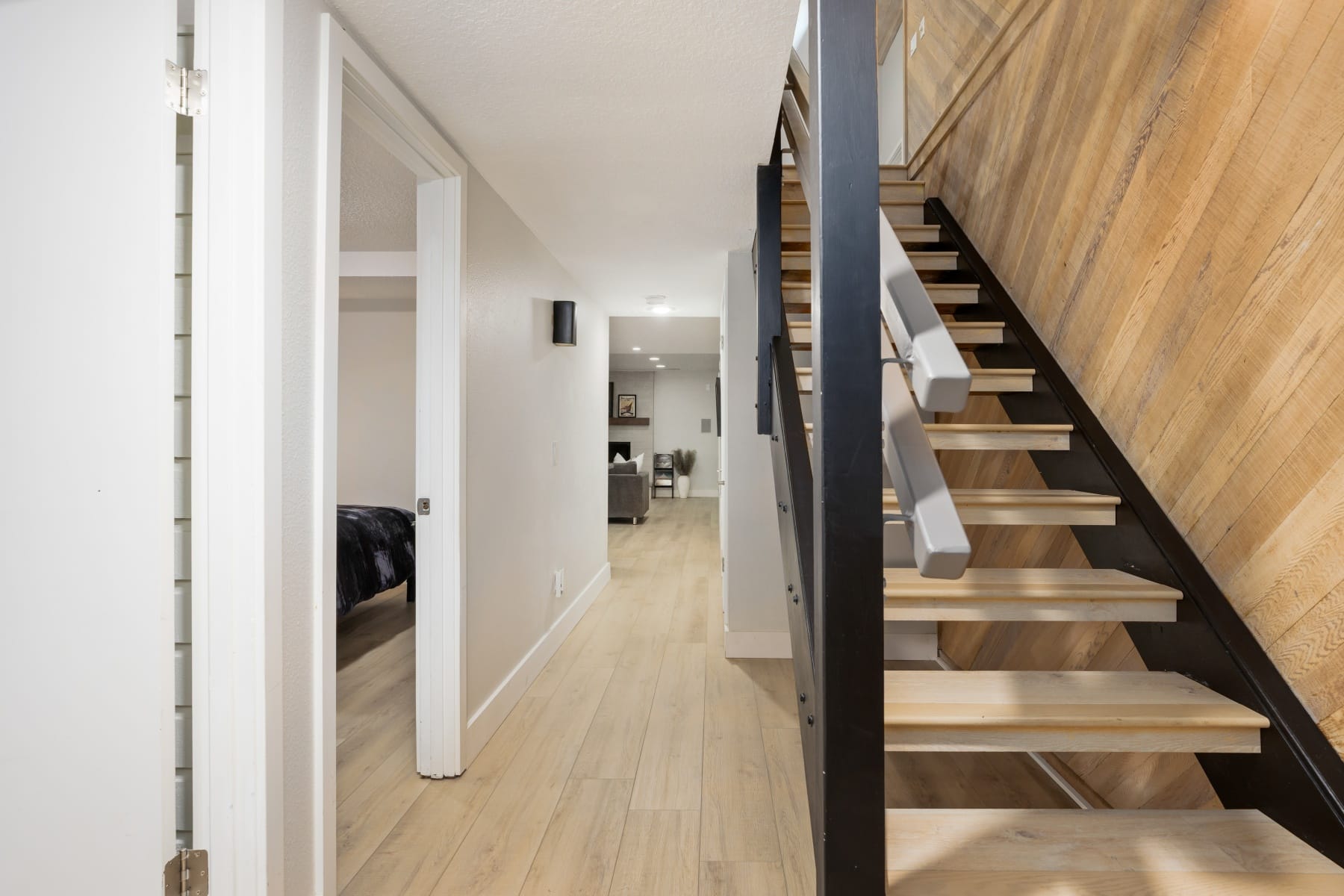  5833 SW LANE CT Portland, OR 97221 - 物件實景