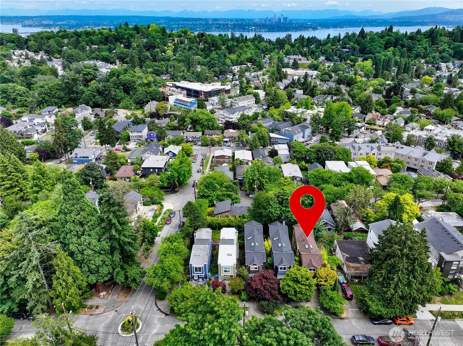 SEATTLE, Washington, 98112, United States, 3 Bedrooms Bedrooms, ,3 BathroomsBathrooms,Residential,For Sale,1875763