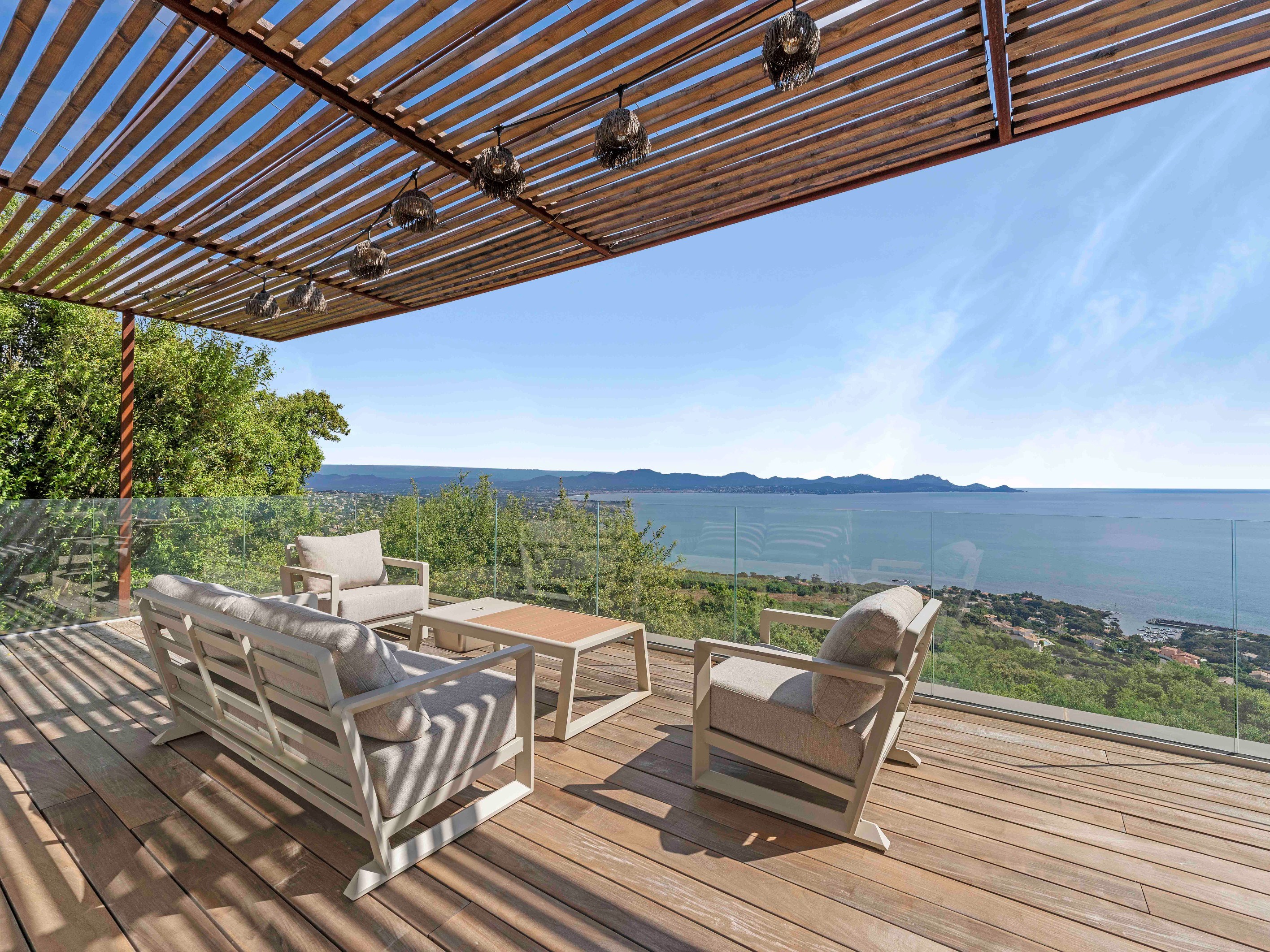  Luxury villa in Les Issambres with panoramic sea view and infinity pool - 物件實景