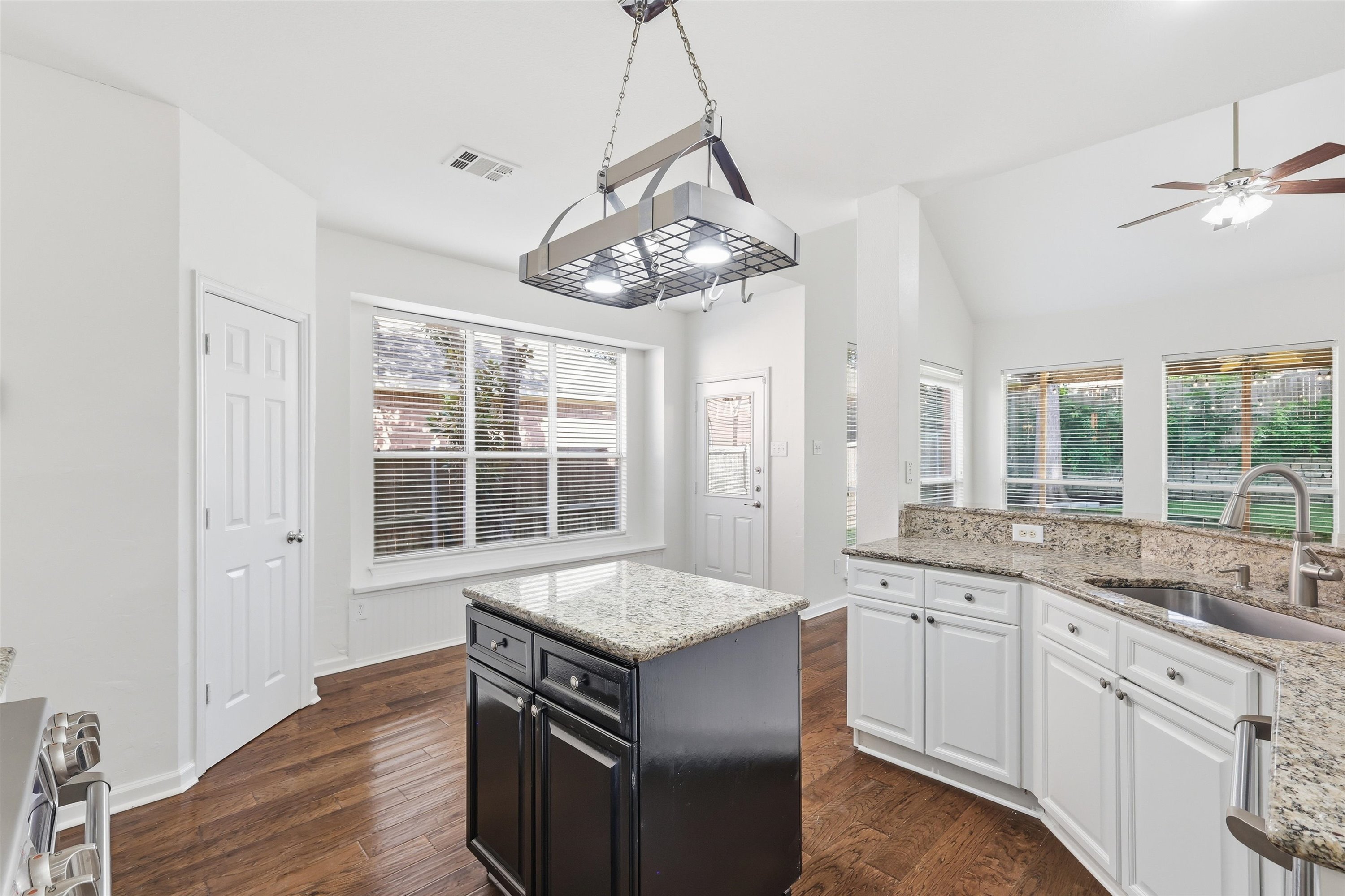  3631 Appalachian Way, Flower Mound, TX, 75022 - 物件實景