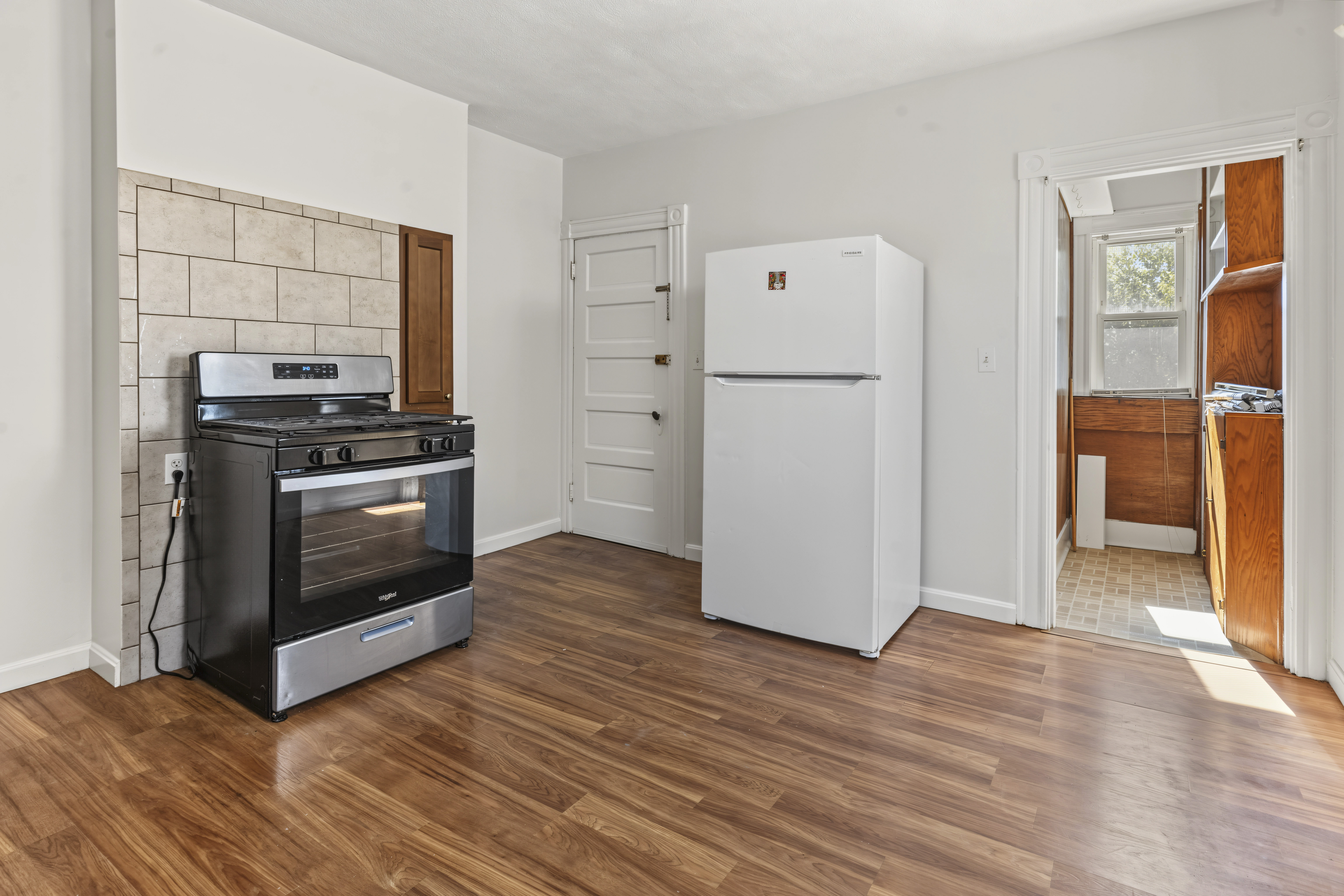  42 Pearl Street, Everett, MA, 02149 - 物件實景