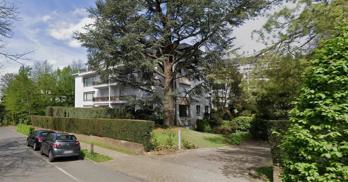 Uccle, 1180, BE, 3 Bedrooms Bedrooms, ,2 BathroomsBathrooms,Residential,For Sale,1995617